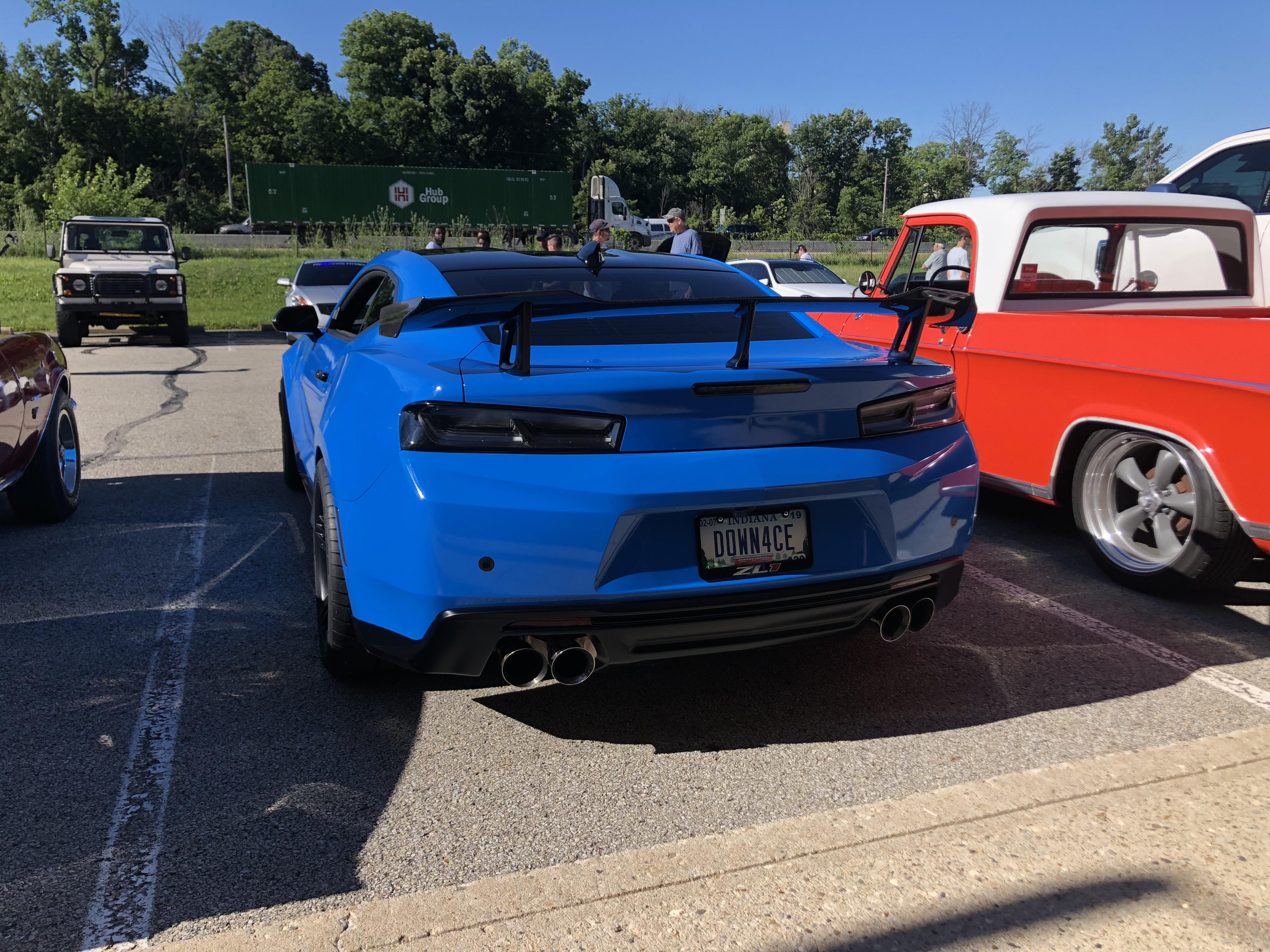 Cars and coffee r/camaro