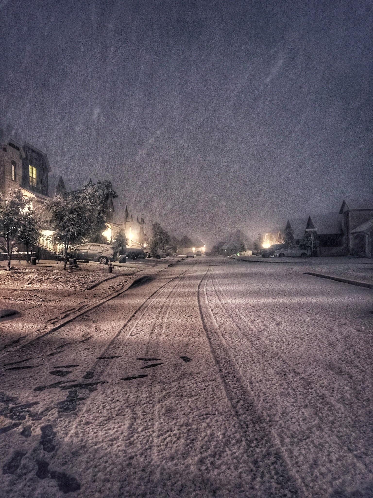 Snow in South Texas? r/pics