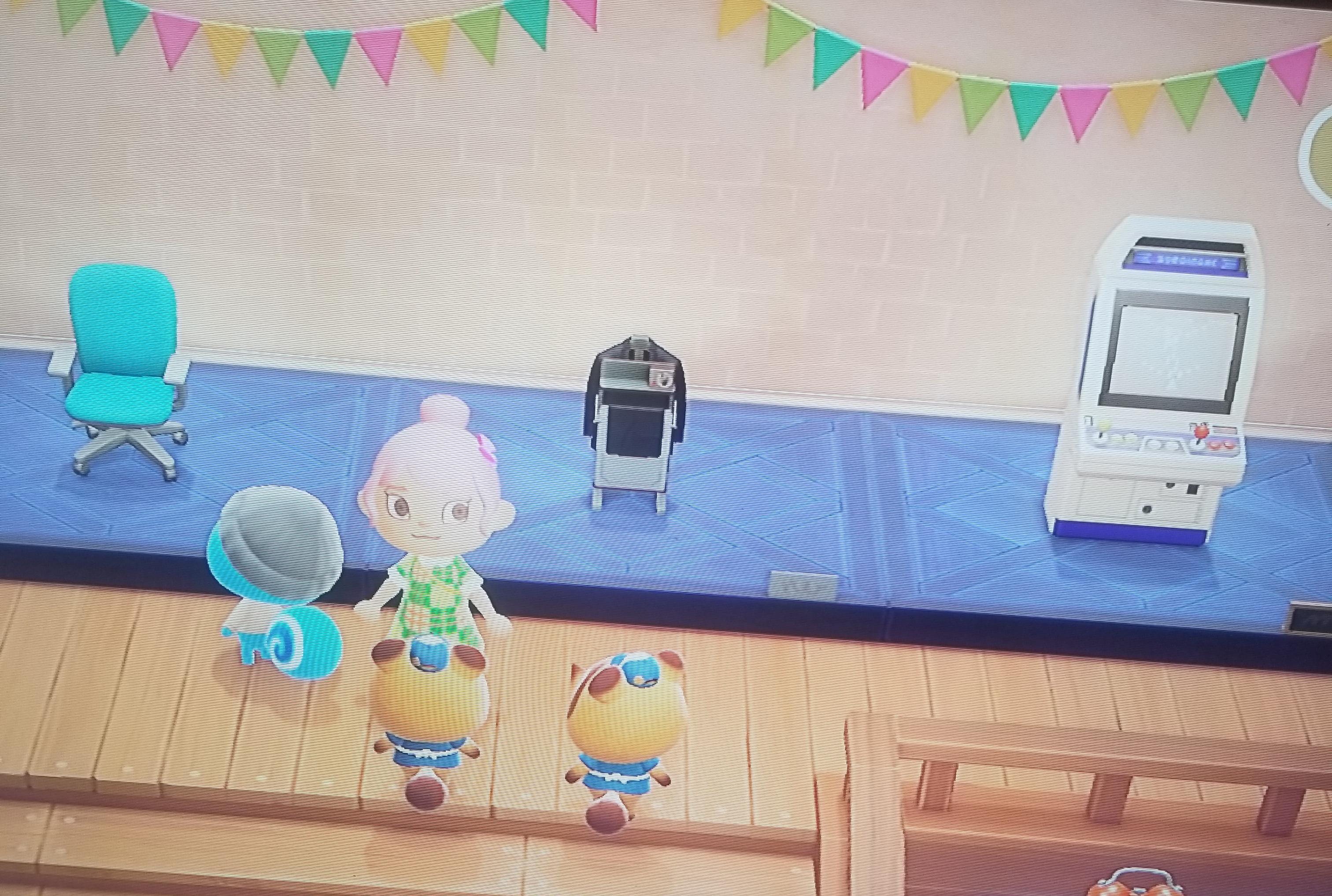 First come first serve, sorry if I don't respond it just means someone