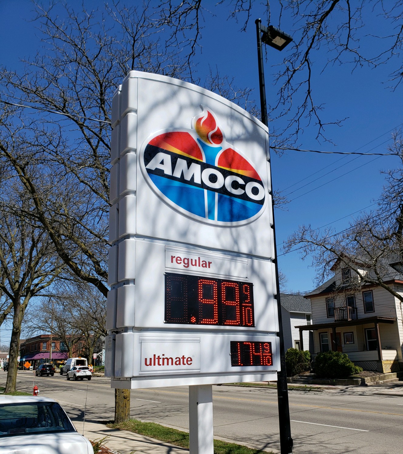 Gas price in Madison under 1 r/madisonwi