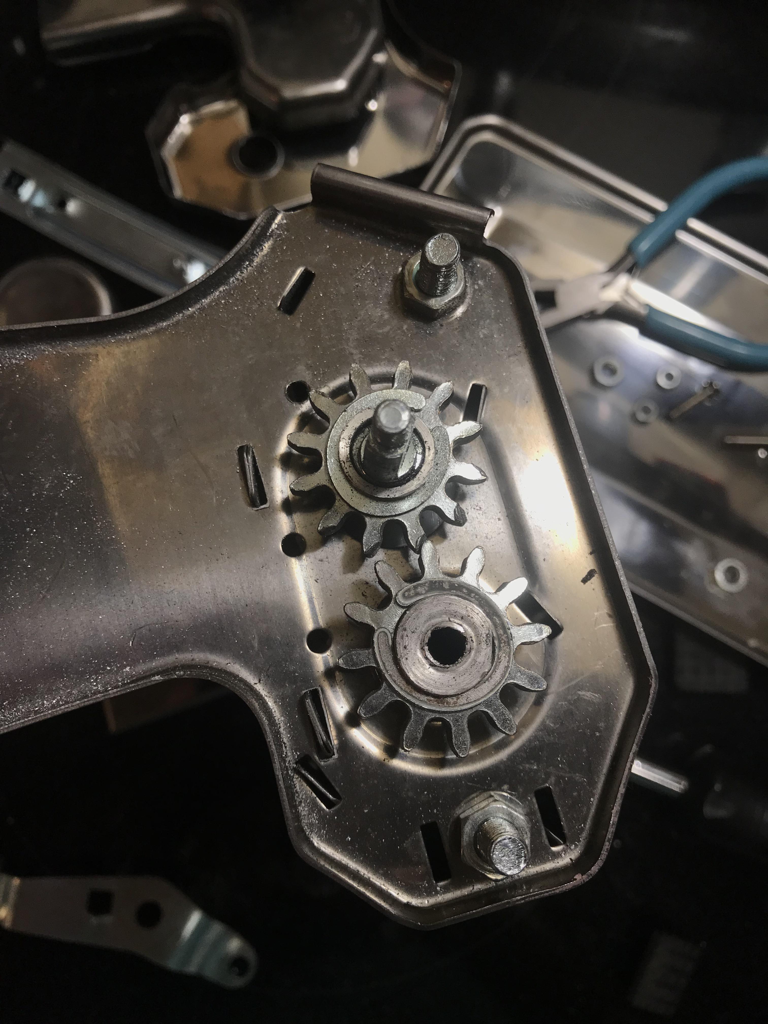 What’s your favorite DURABLE pasta machine / clay roller? This Sculpey