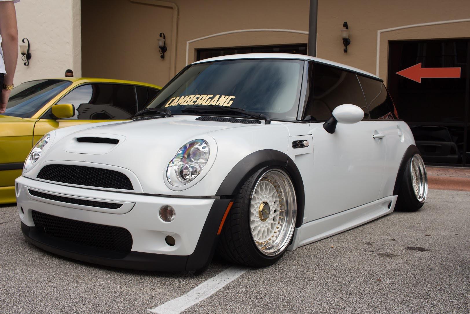 Love me some Mini Cooper stance Stance