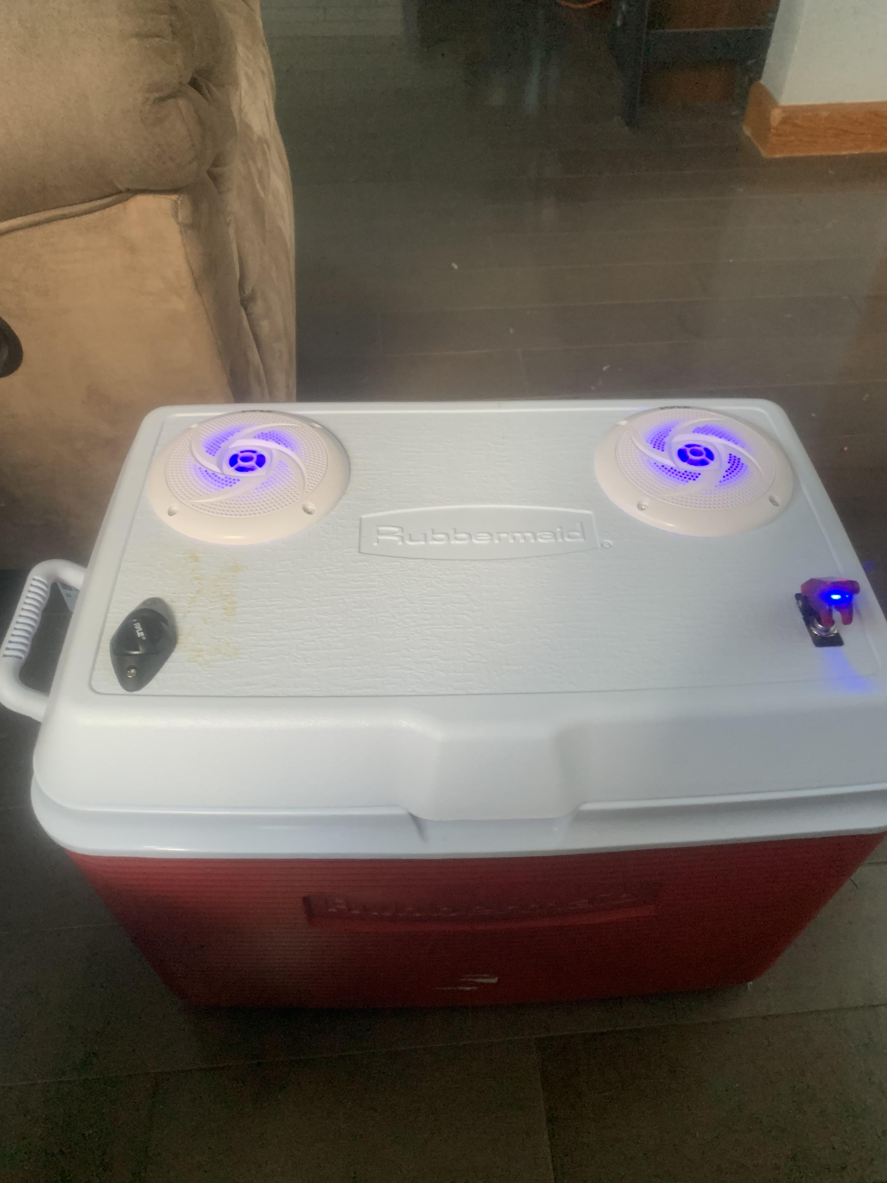 Turned a 17 Walmart cooler into a bumpin bluetooth speaker cooler for