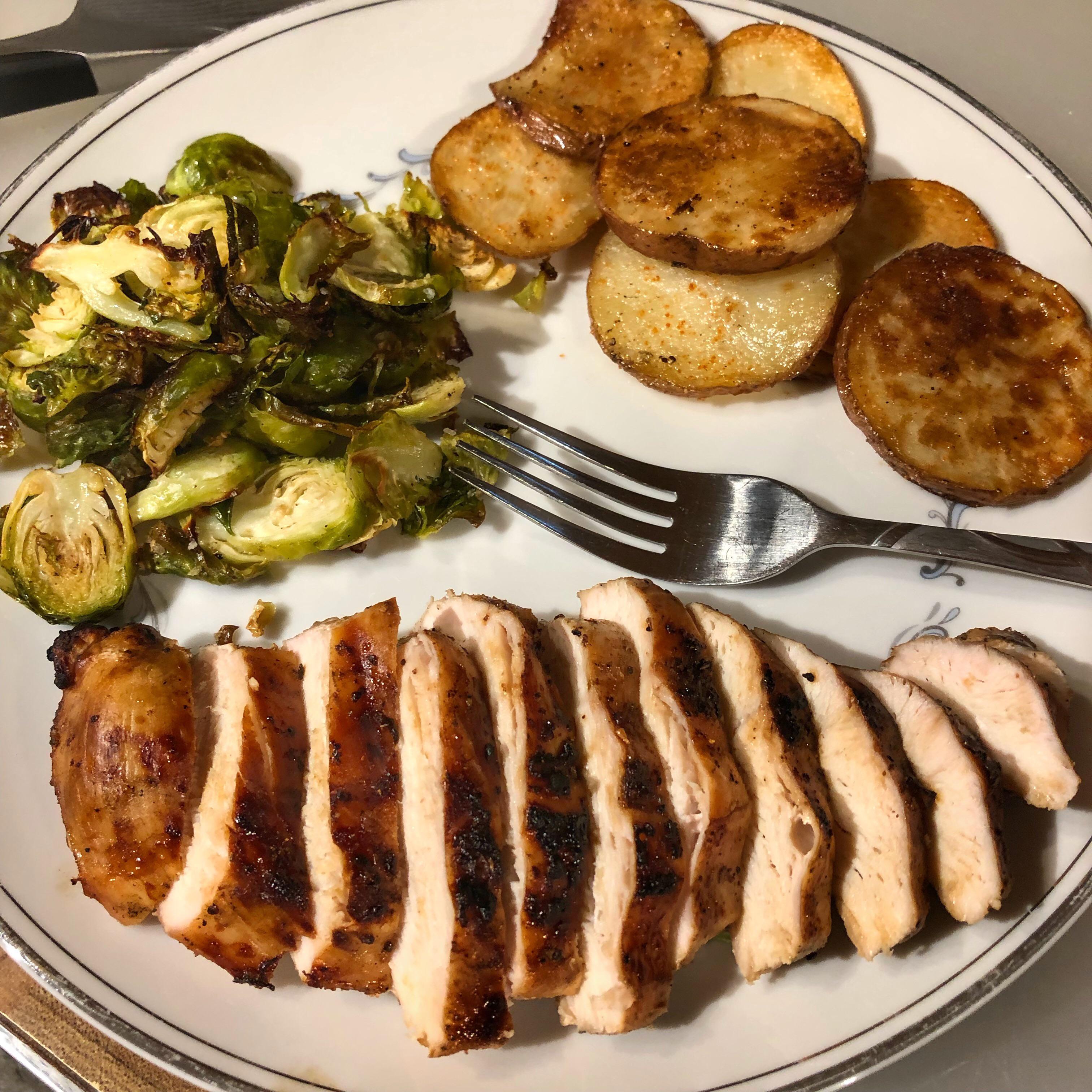 [Homemade]Grilled Chicken, Roasted Brussels Sprouts, and Fried Potatoes