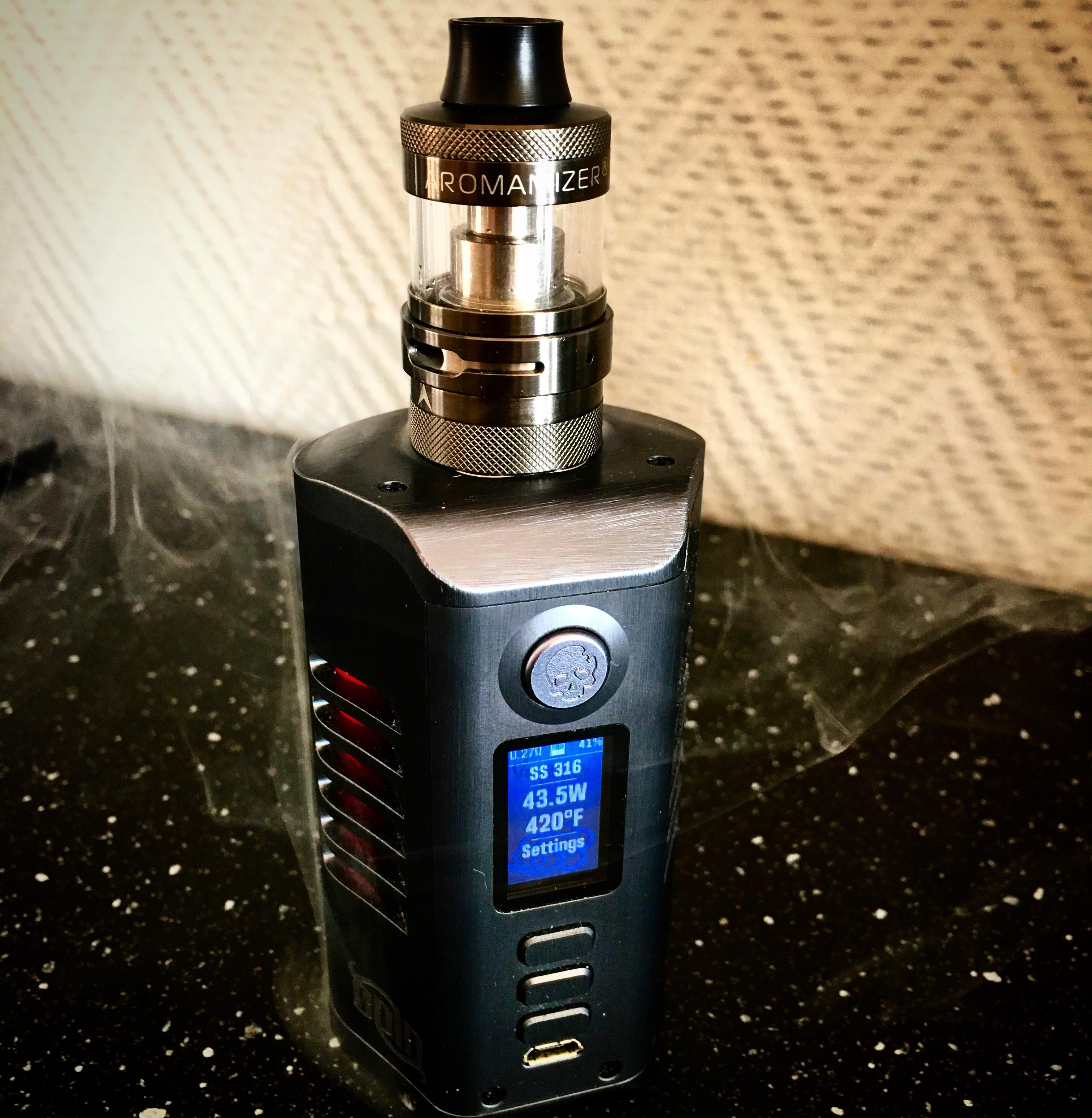 The Aromamizer Lite is still my favorite single coil rta. Easy to build