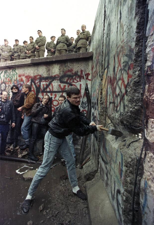 30 years ago on this day, the Berlin Wall fell and citizens of East Germany were finally able to
