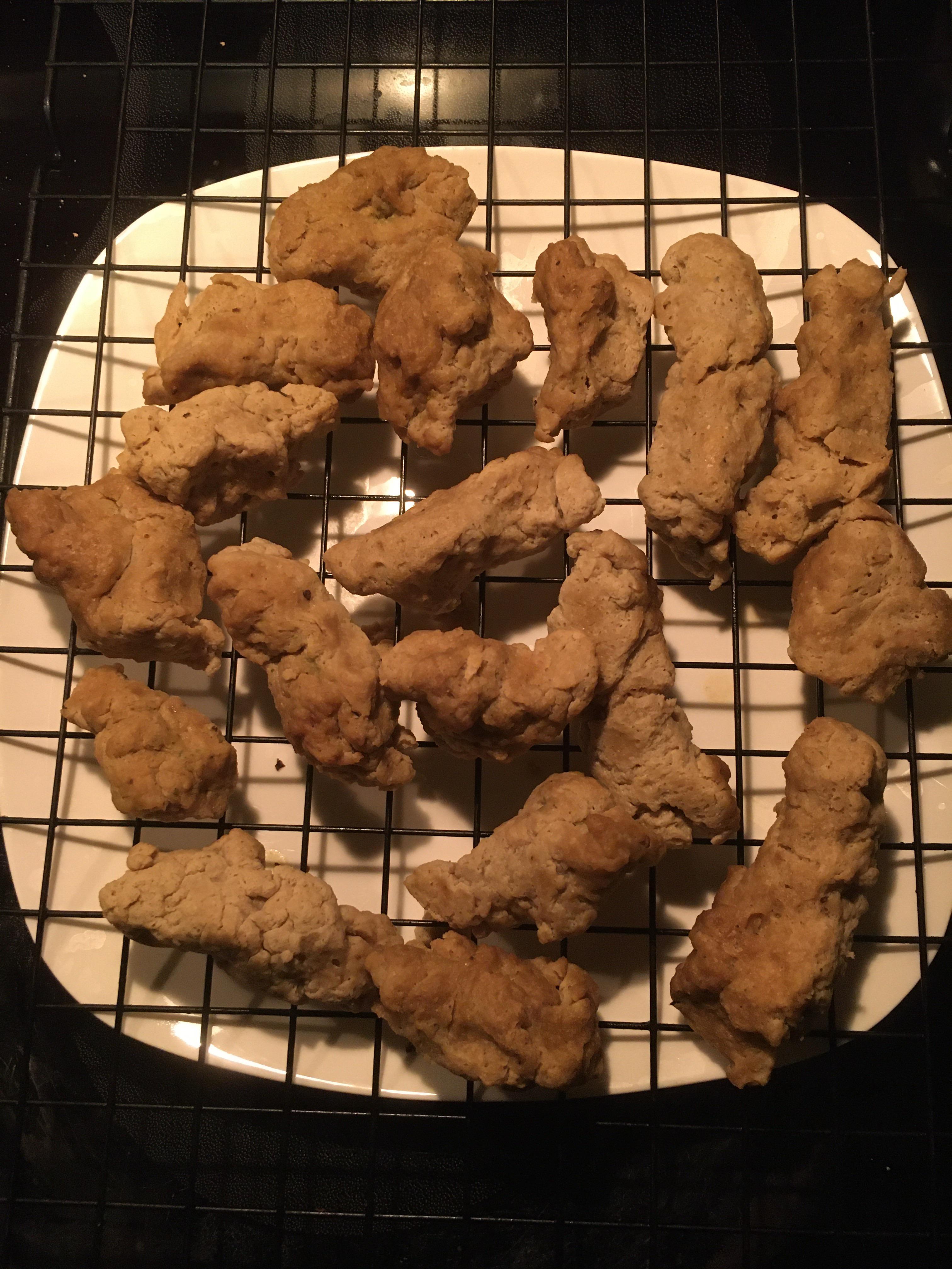 My seitan wings cooling down and getting ready to get sauced. r