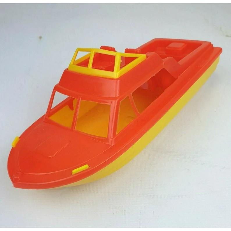 Remember these cheap plastic toy boats from the 80s? r/nostalgia
