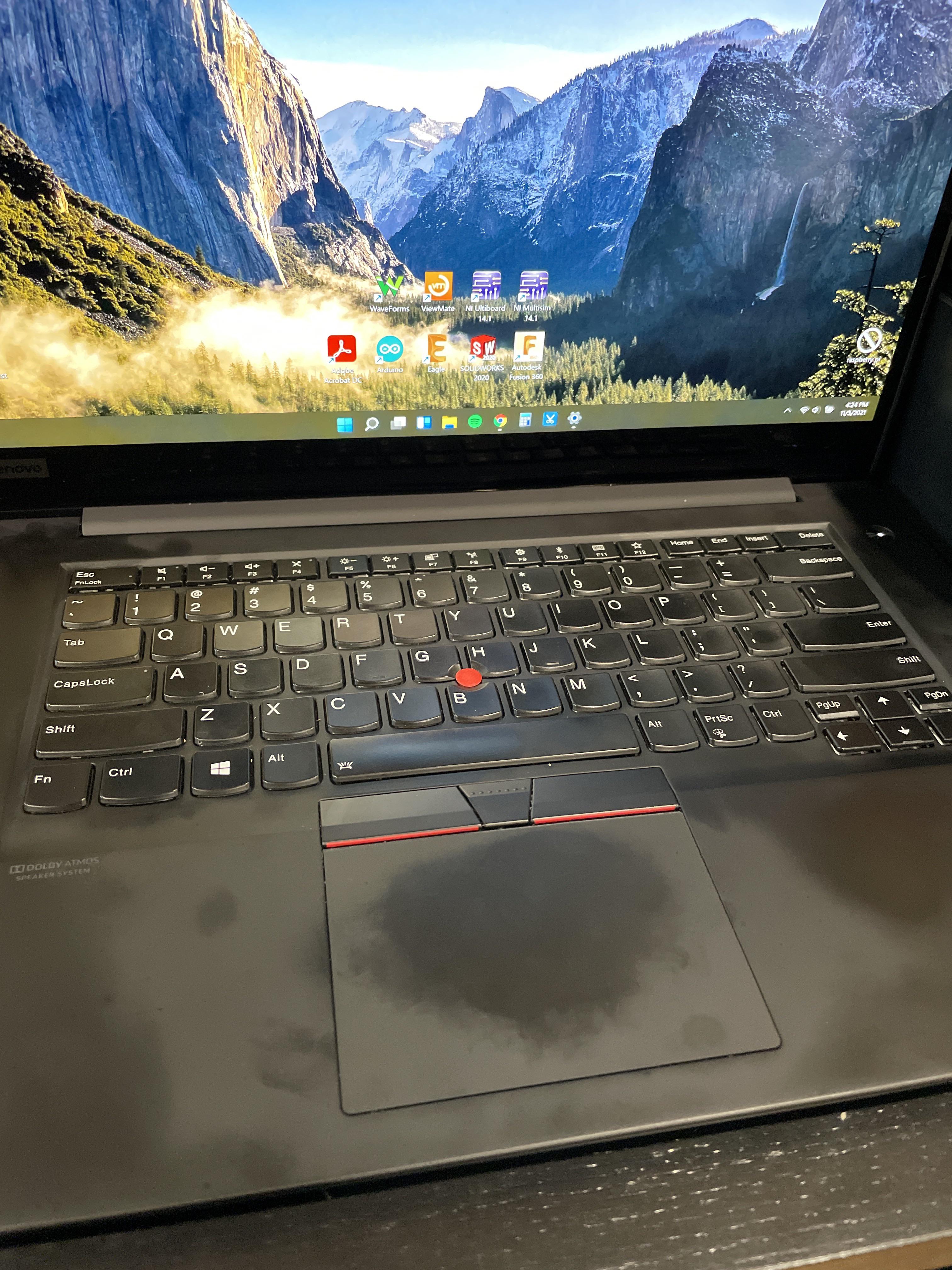 I wish it wasn’t so difficult to keep fingerprints off my P1!Needs to