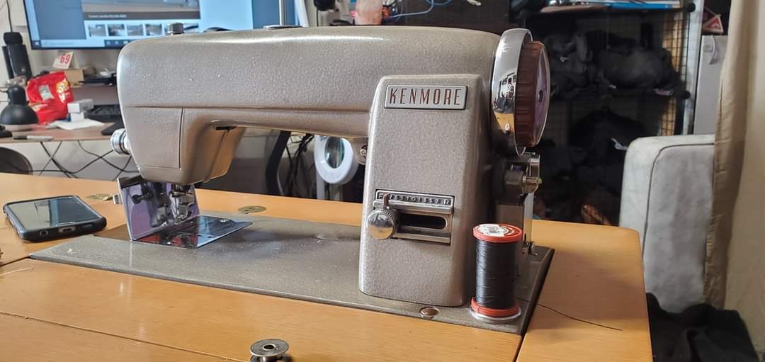 1950 sears kenmore sewing machine r/BuyItForLife