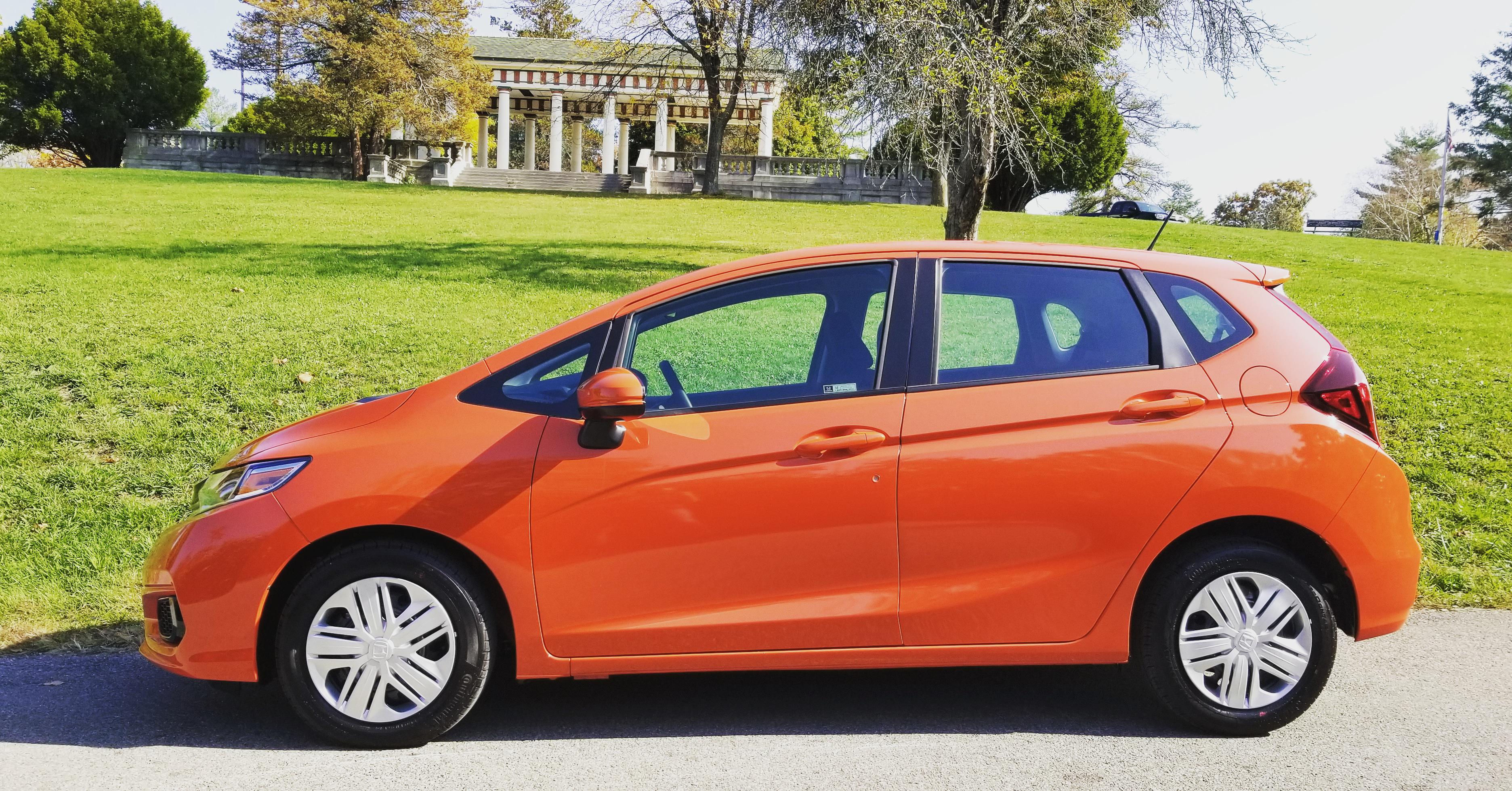 Traded in my beloved old Civic and am loving my first Fit! : r/hondafit