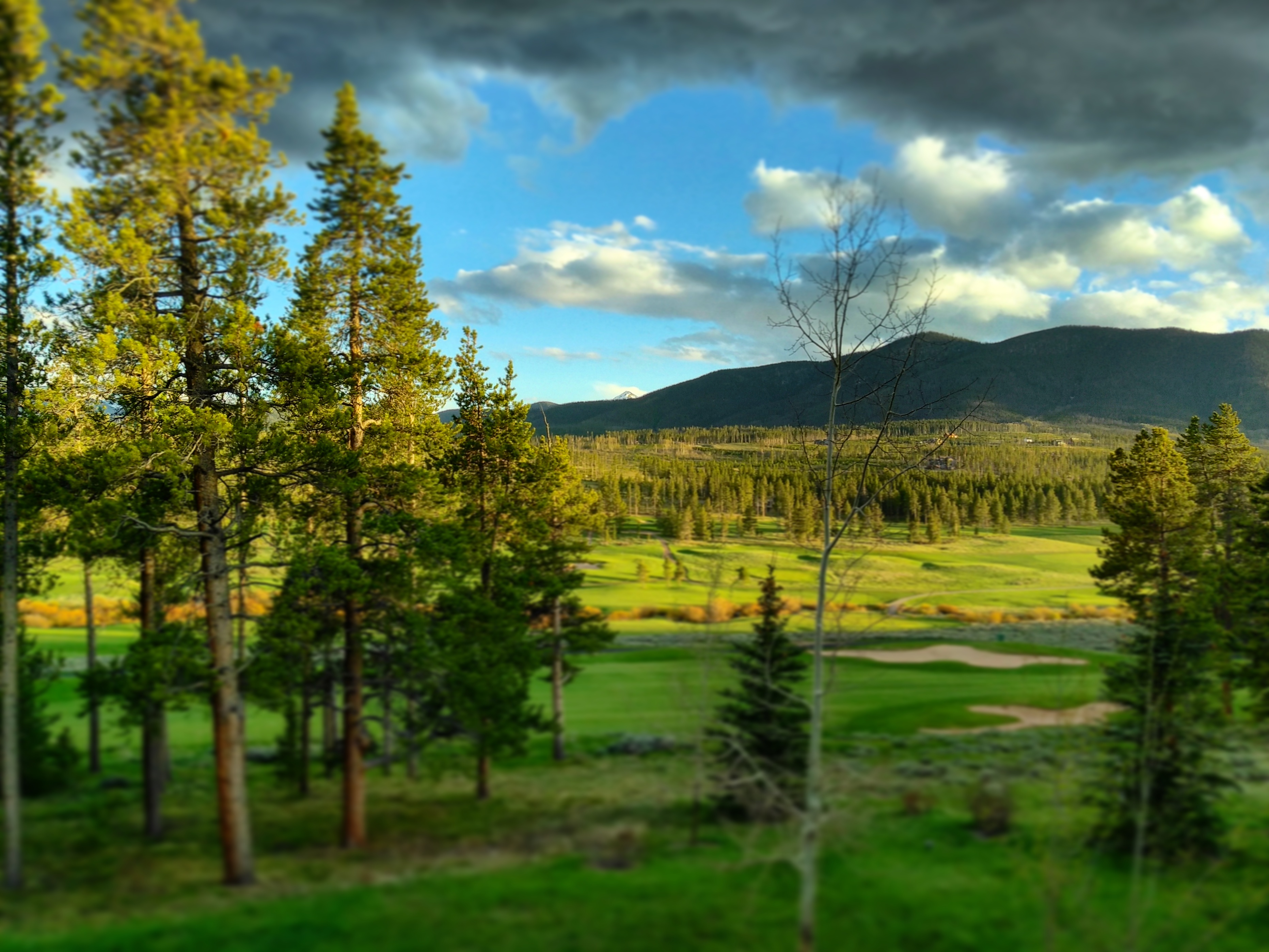 A Shadow On the Mountain in Tabernash, Colorado. [OC] [3727x2795] r