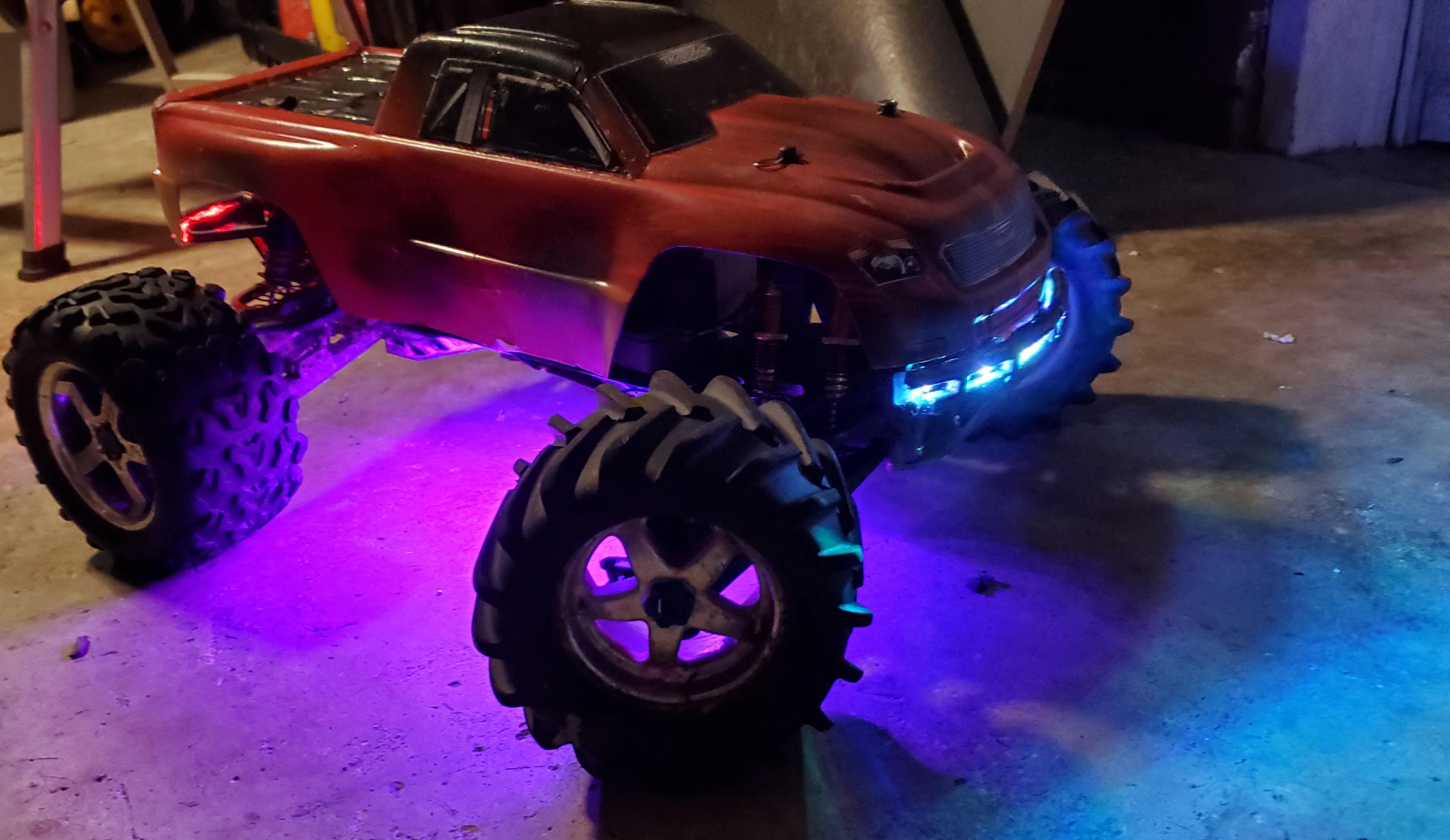 3s TMaxx underglows r/rccars