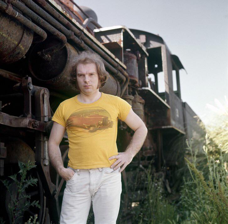 Young Van Morrison looks like Richard and Medicated Pete had a baby