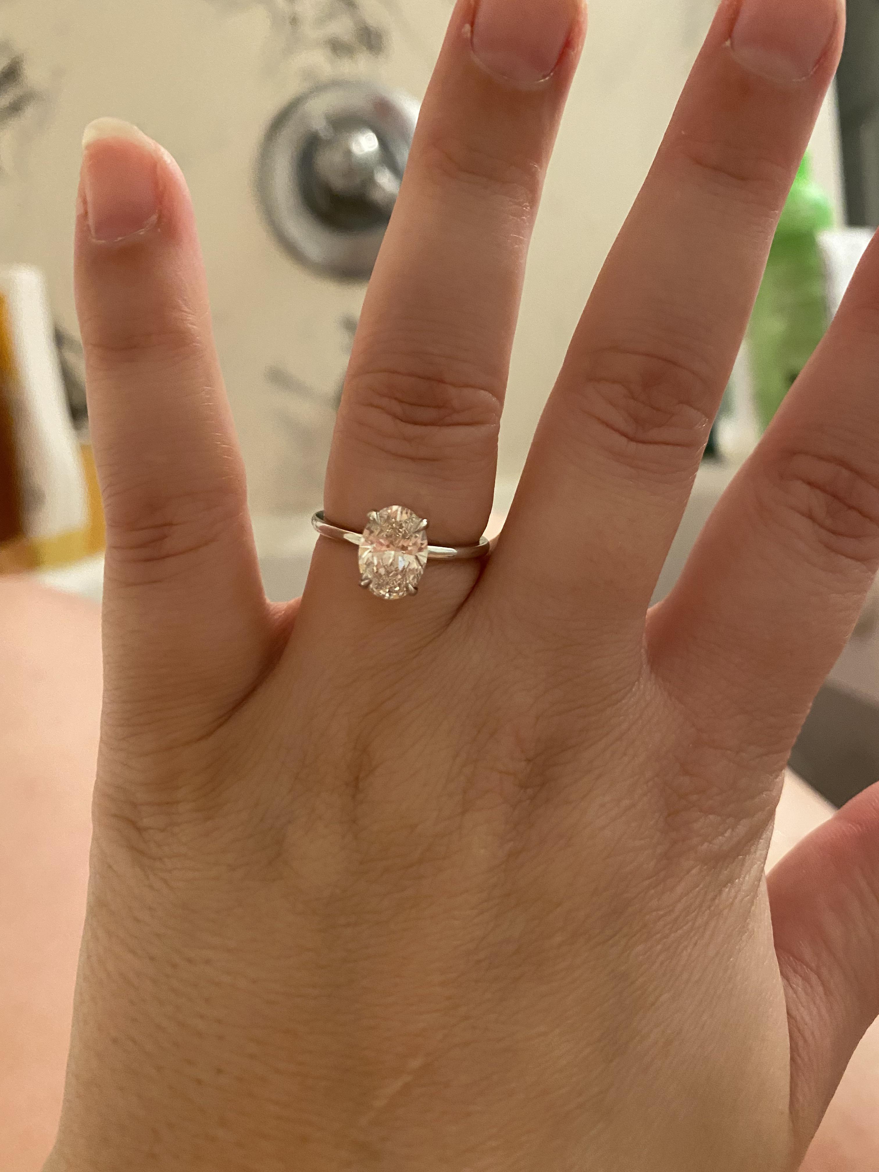 Love my oval engagement ring! r/EngagementRings