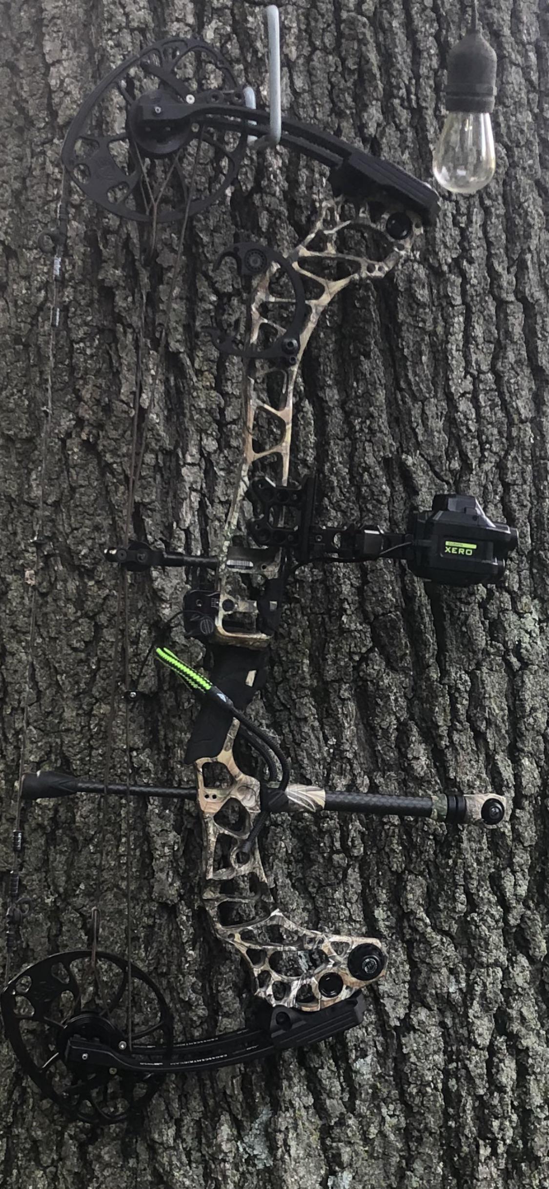 The 2019 setup. Mathews Vertix with Xero Garmin A1i r/Archery