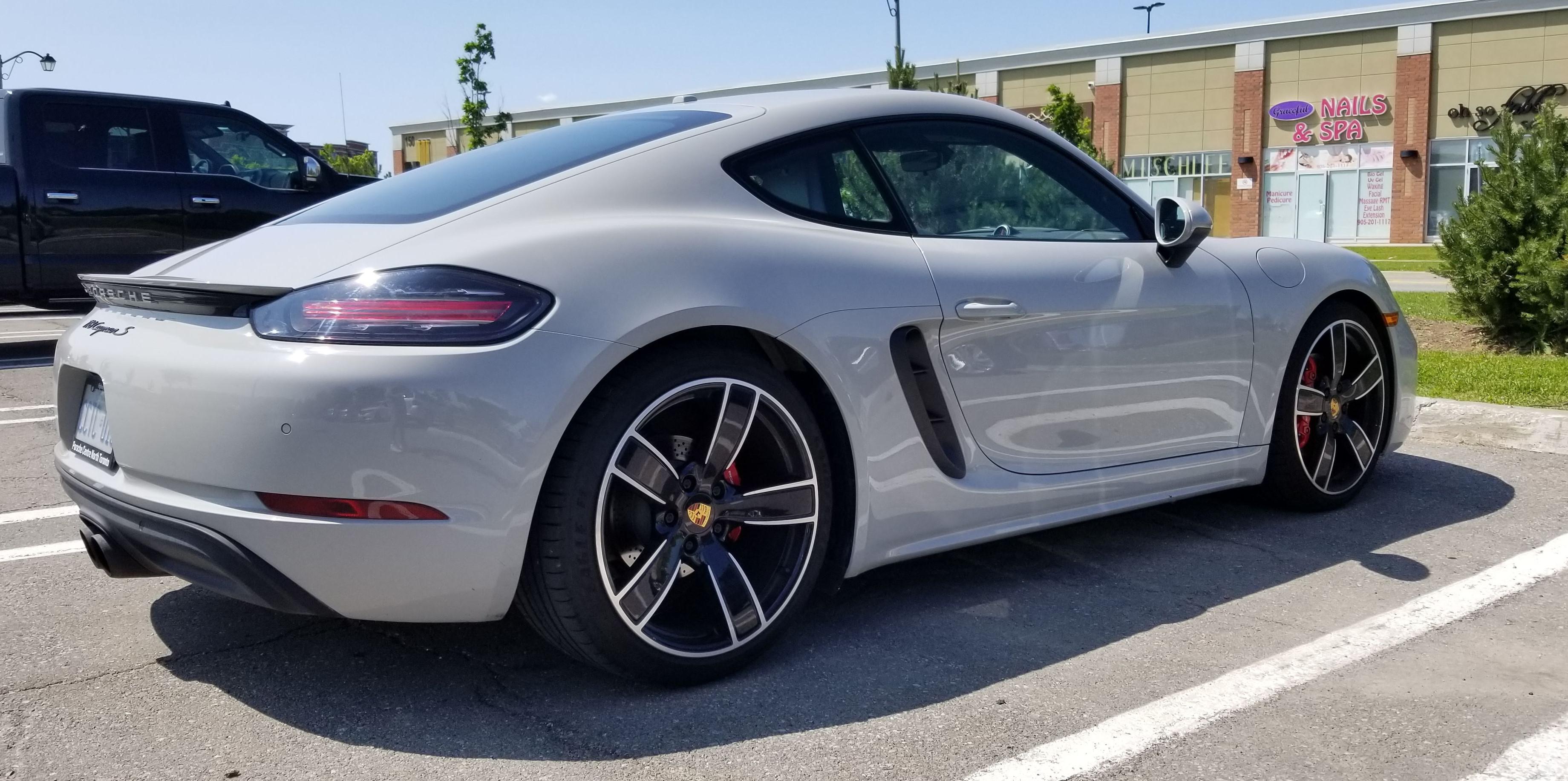 My loaner for the weekend. Love the handling r/Porsche
