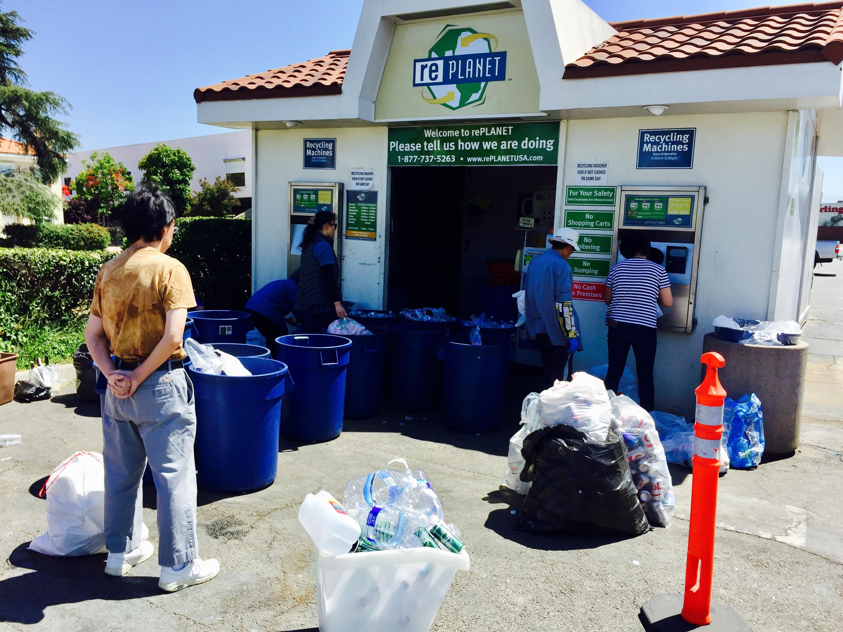 Why it sucks to recycle!!!! Hours of waiting on weekday r/recycling