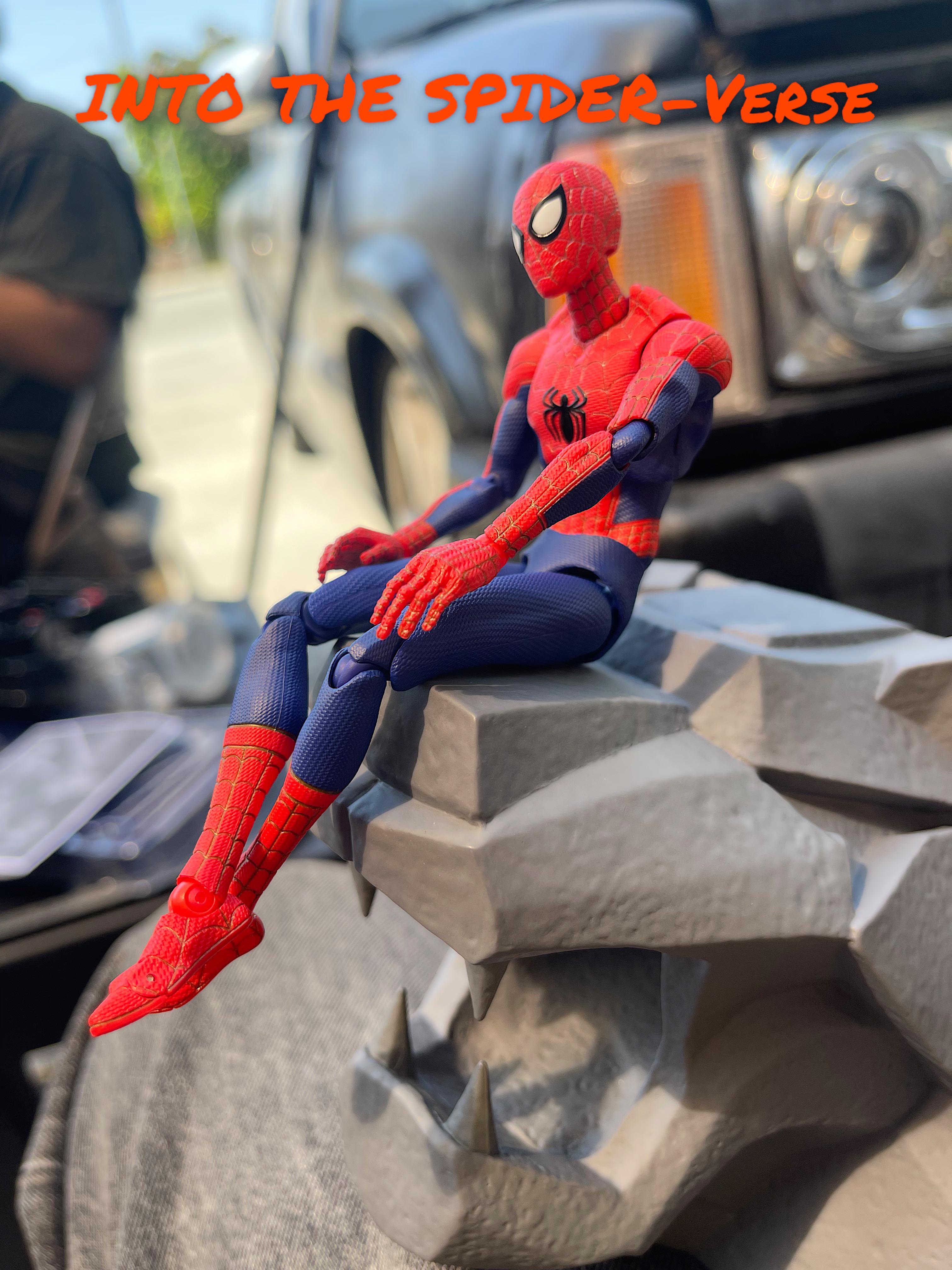 My nephews cool toy r/Spiderman