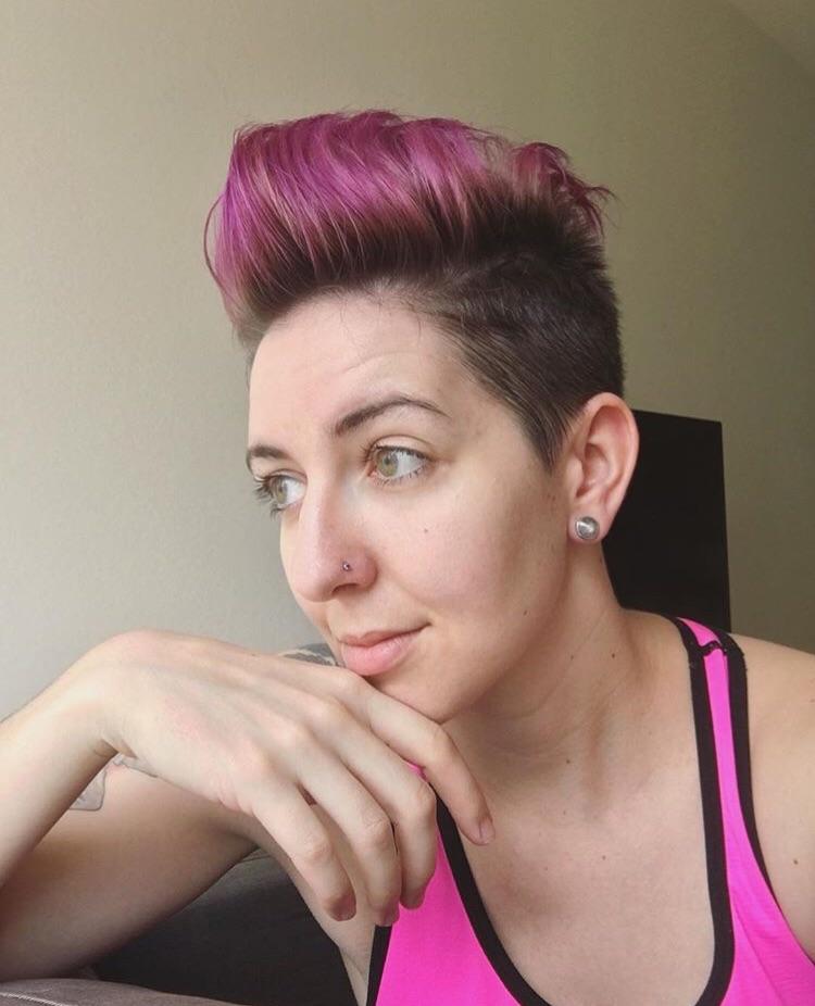 Morning face, evening hair. shorthairedhotties