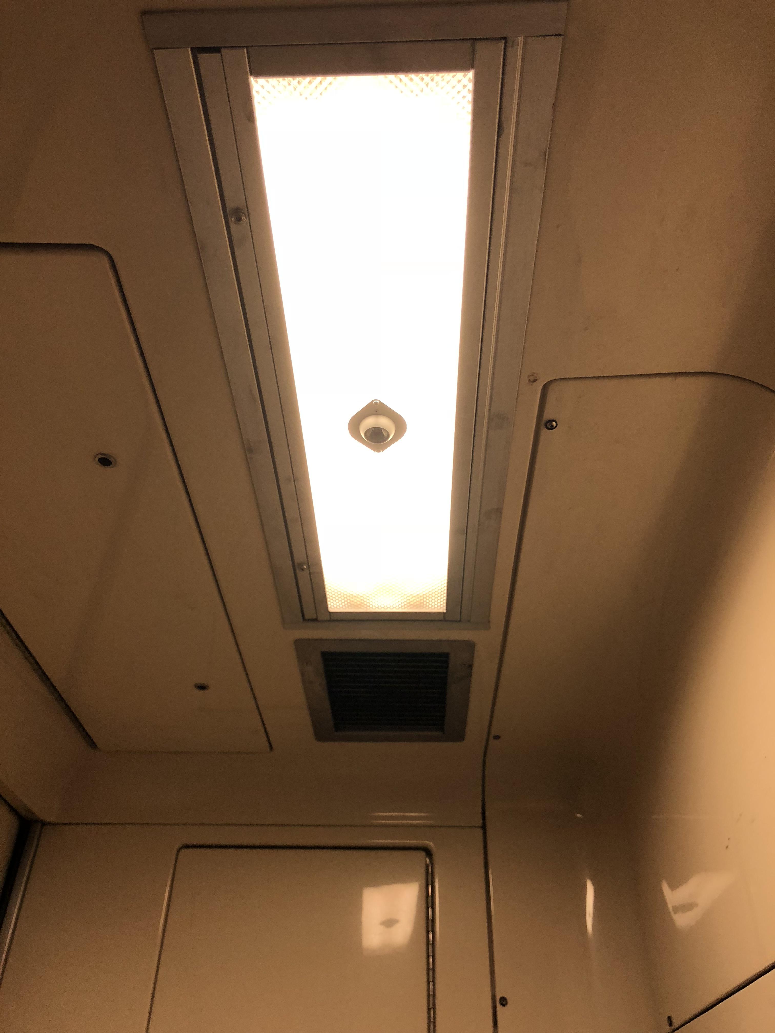 Cameras in MBTA Commuter Rail Bathrooms? WTF? r/RhodeIsland