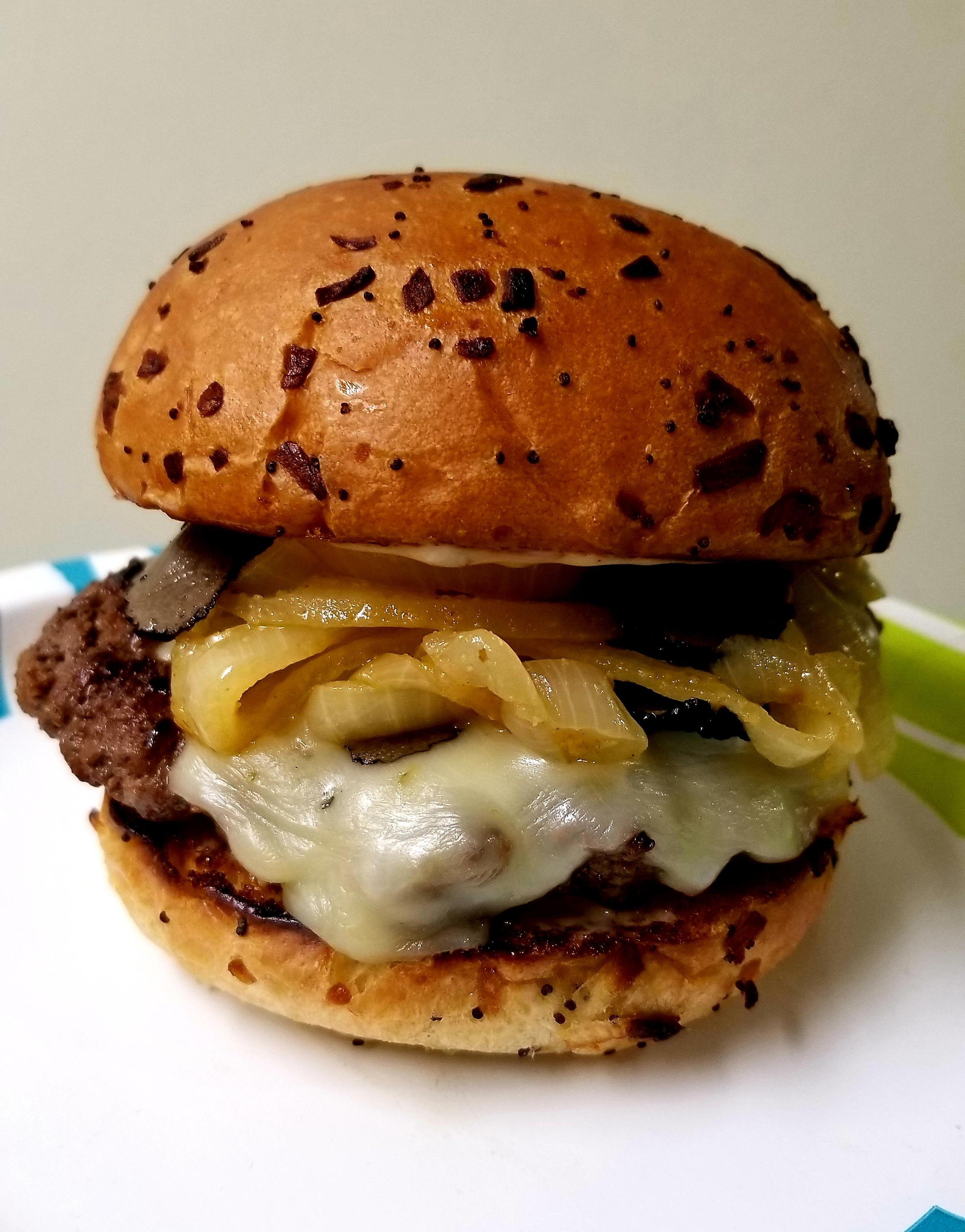 [Homemade] Angus truffle burger r/food