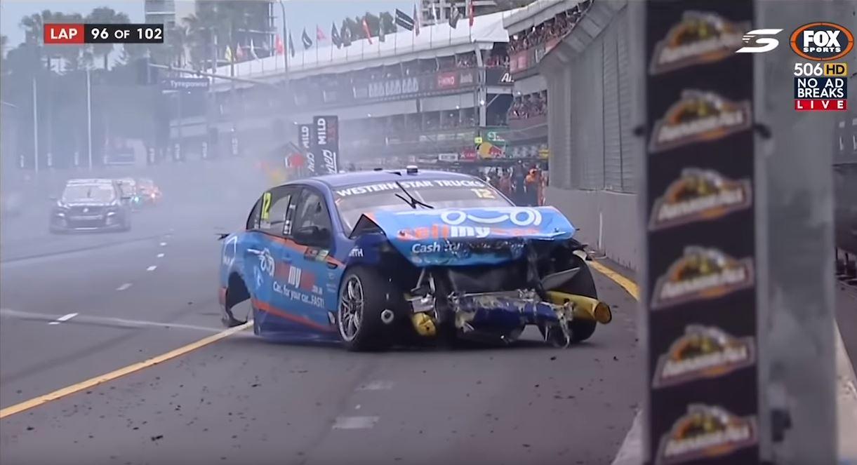 the bent making the car look like it's smiling r/Irony