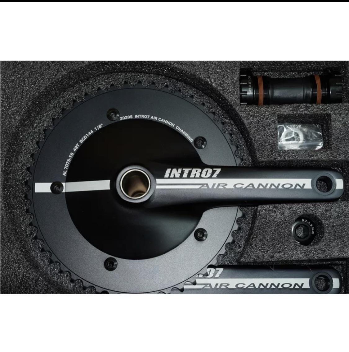Hello I saw this fixie crankset, does it work with a 1x hybrid bike