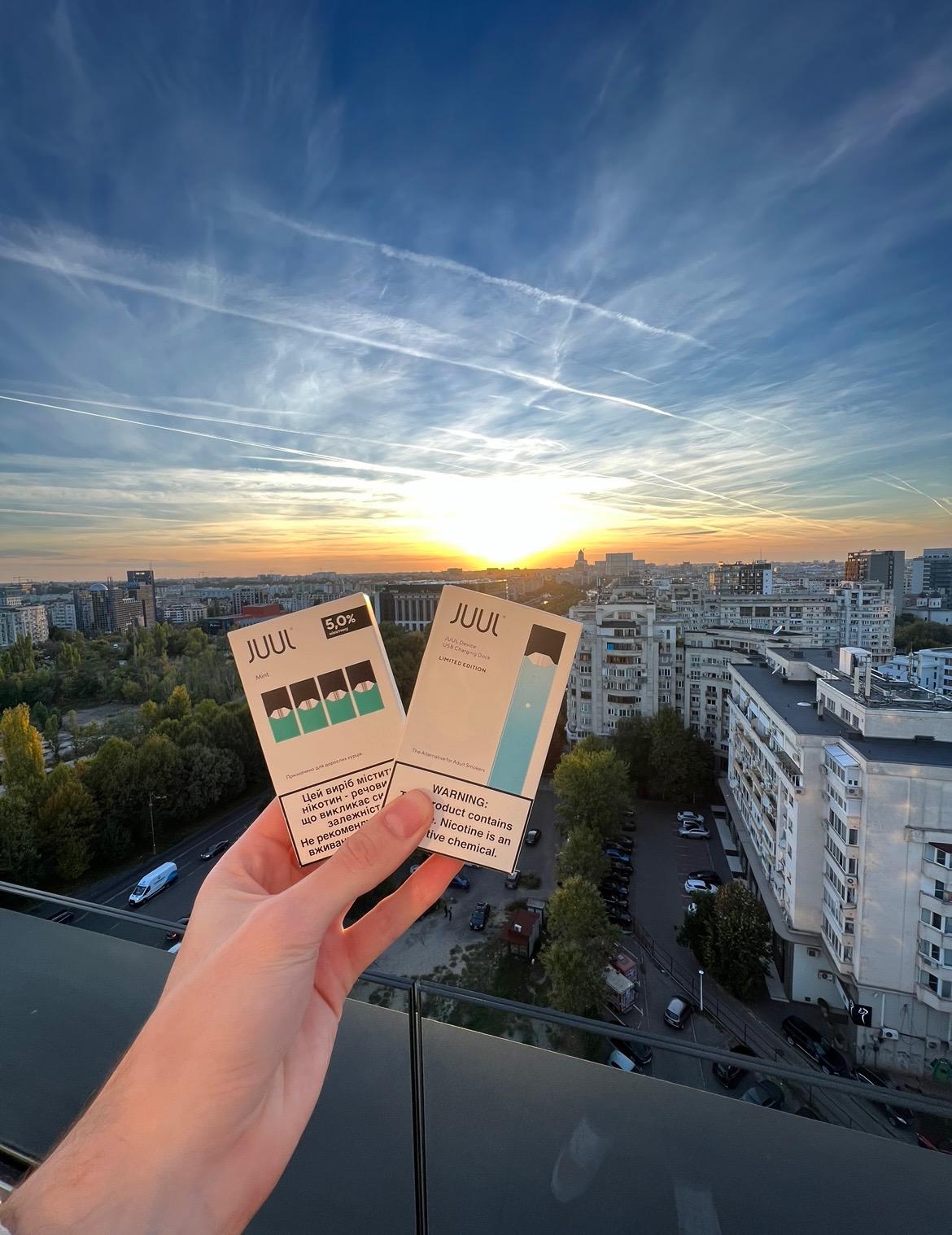 Somewhere in Europe... with my Aqua JUUL & 5 Mint 🌎😎 r/juul