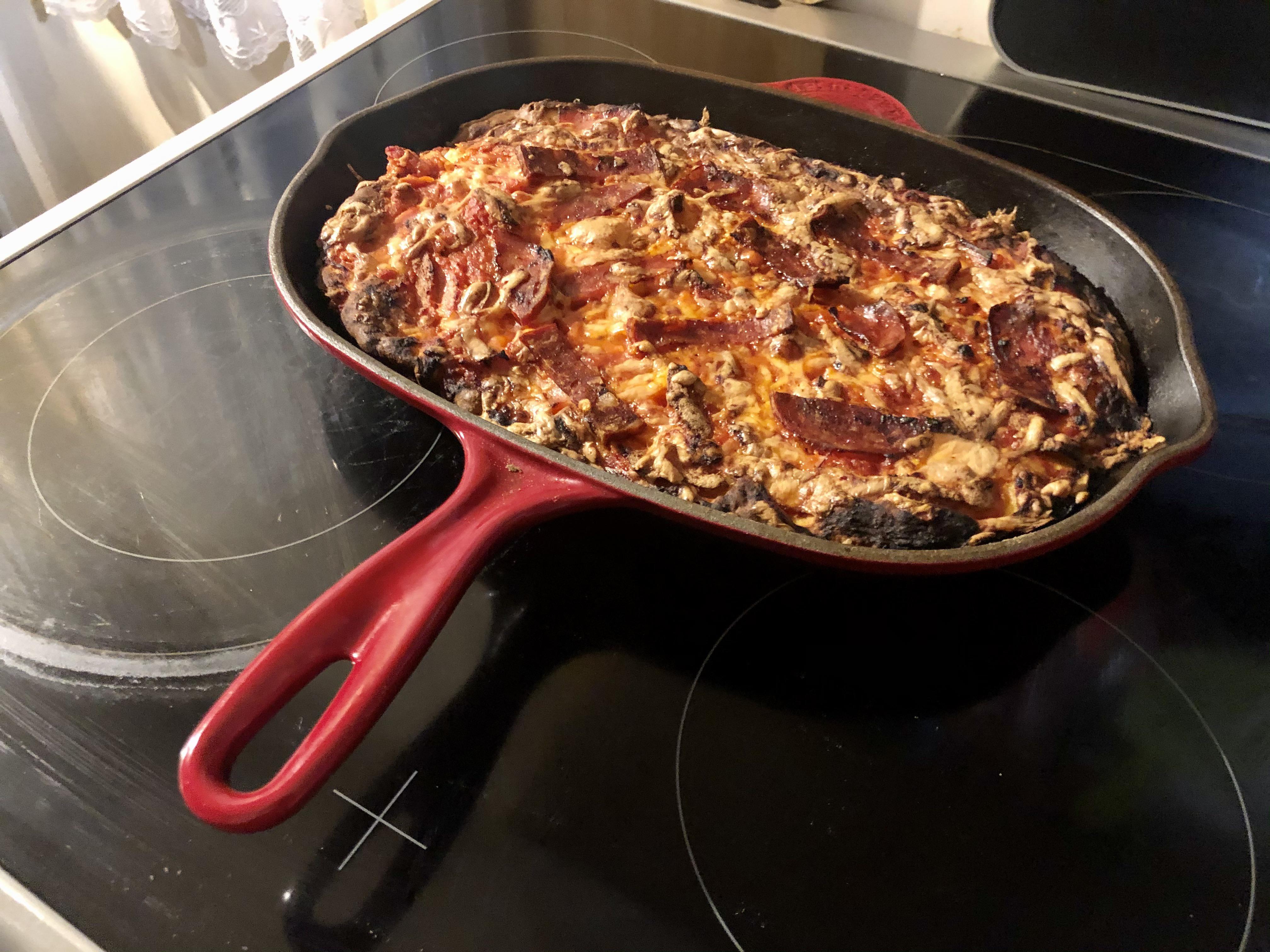 My First Pizza In The Le Creuset Oval Grill Pan 32 cm 12.5 inch Cerise r/LeCreuset