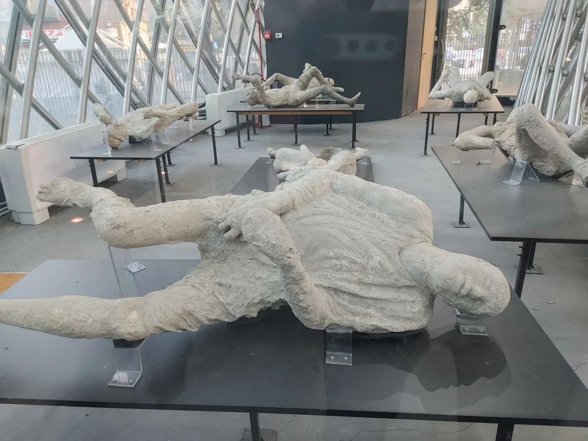 Plaster casts of Pompeian bodies. The objects are located in the
