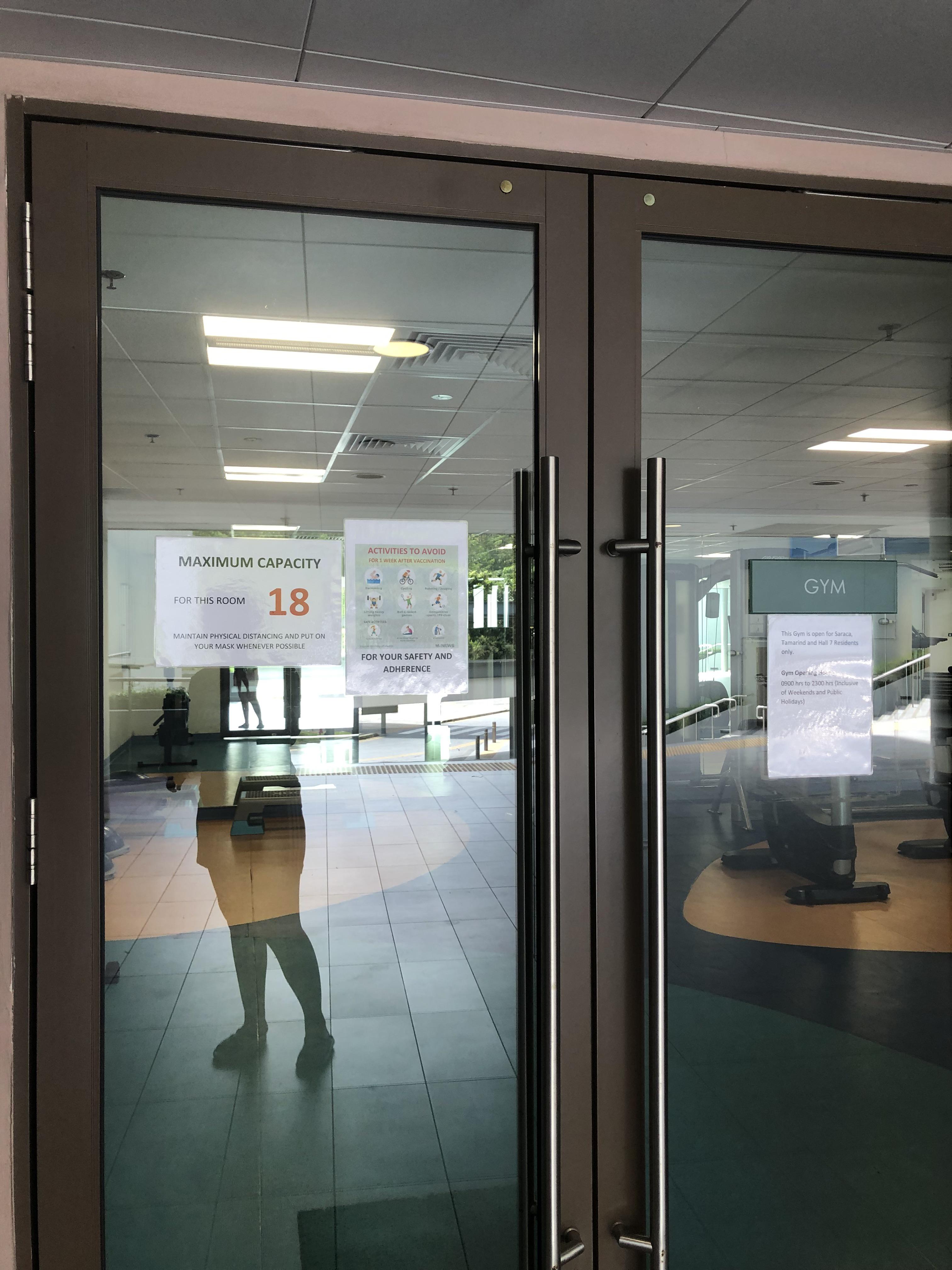 Nanyang Crescent Halls (Saraca, Tamarind, 7) Gym reopens today! r/NTU