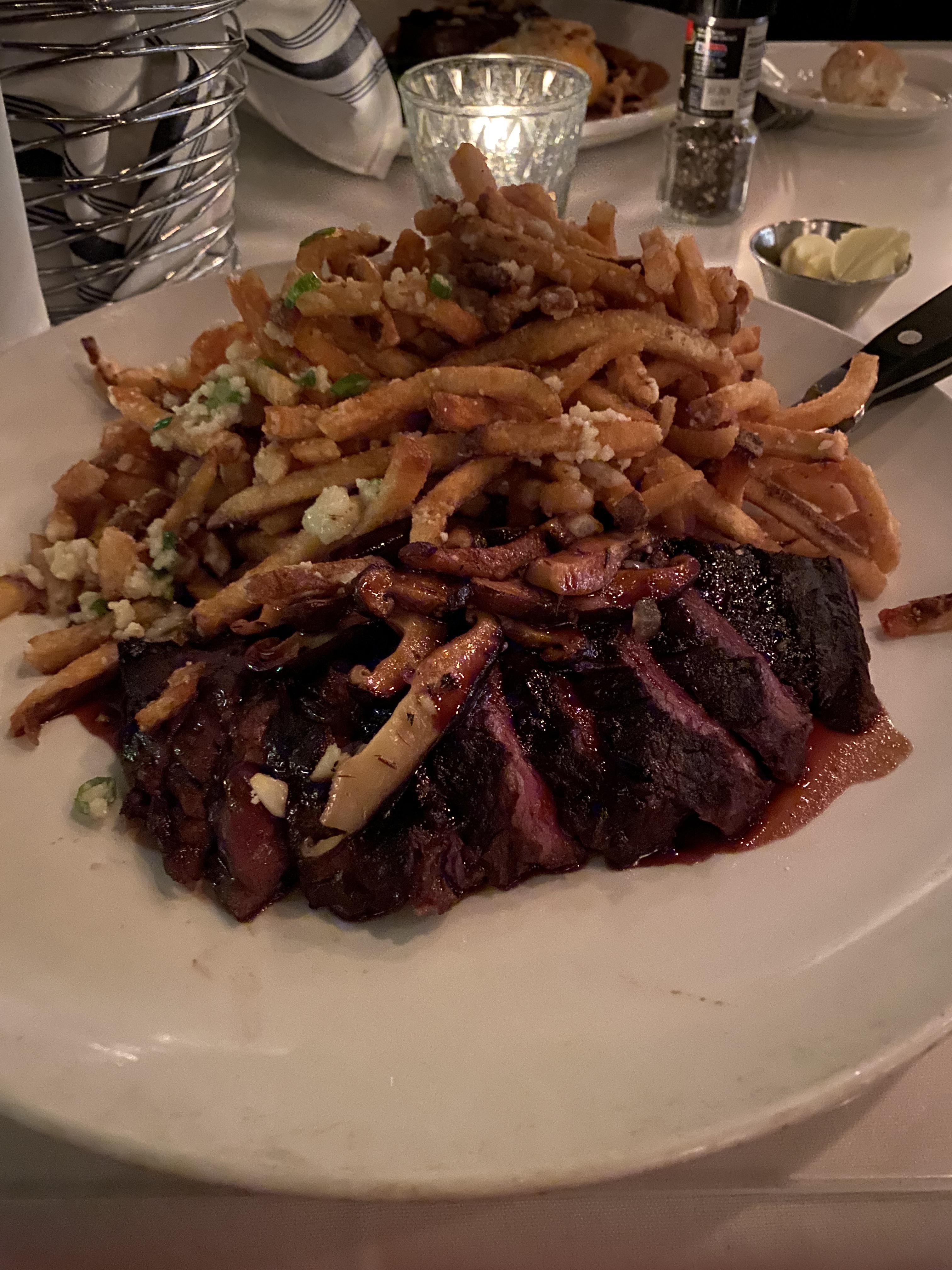 [I ate] Medium rare Wangus steak with blue cheese crumble fries r/food