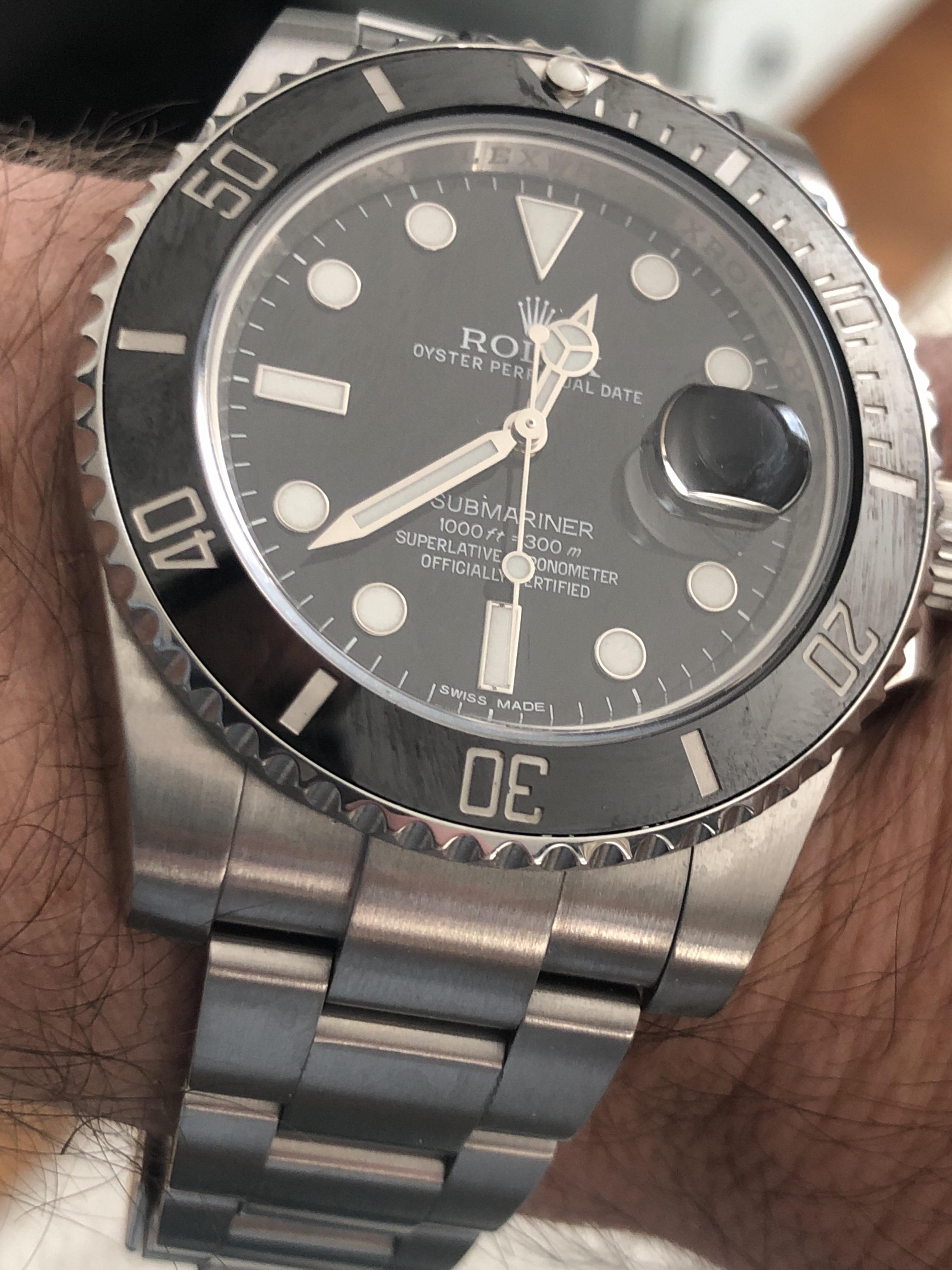 [Rolex Submariner Ceramic] help cleaning dirt from between ceramic and