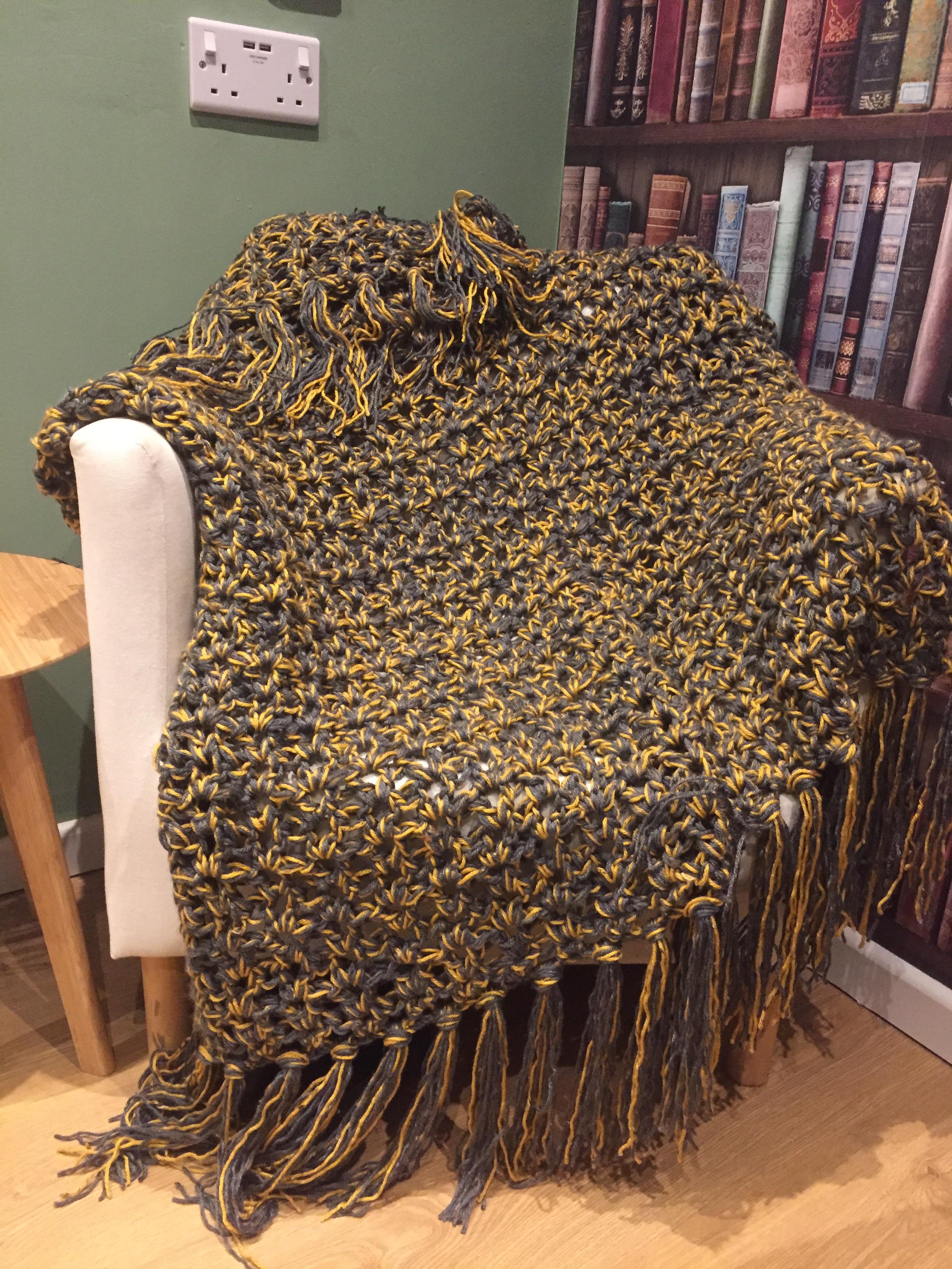 [FO] My first of three throws for Christmas gifts. r/crochet