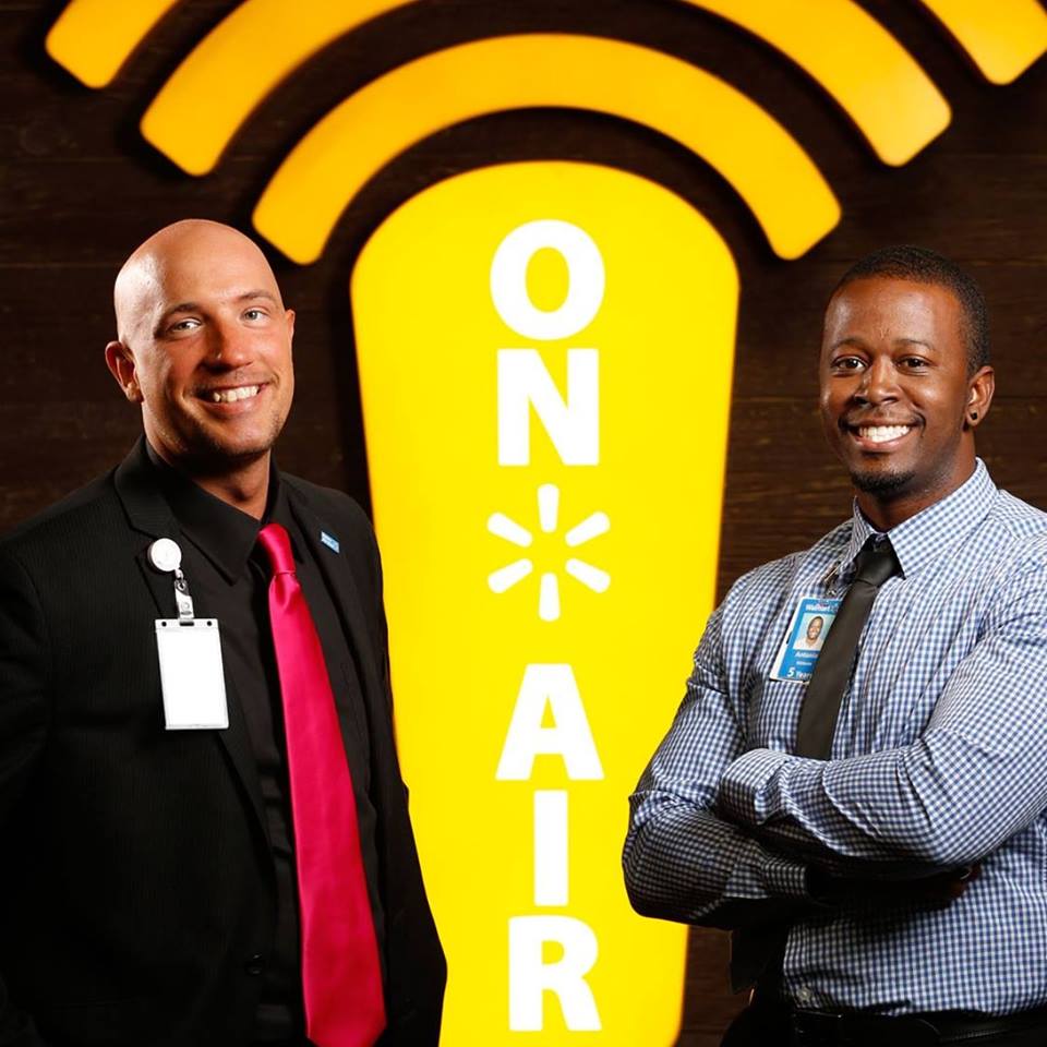 His name badge is backwards. That's a coaching... r/walmart