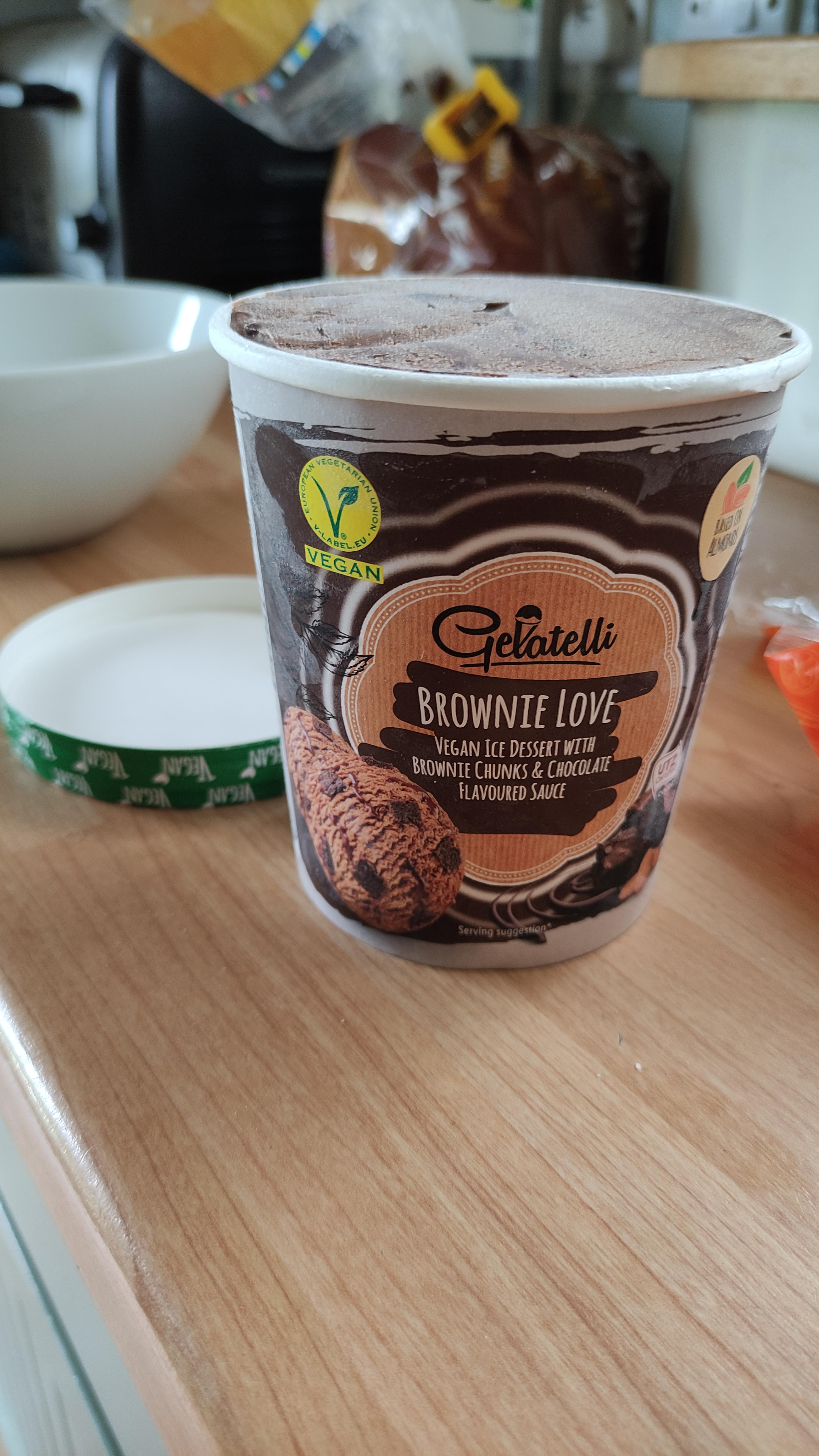 £2 Ice cream from Lidl. Nice r/ShittyVeganFoodPorn