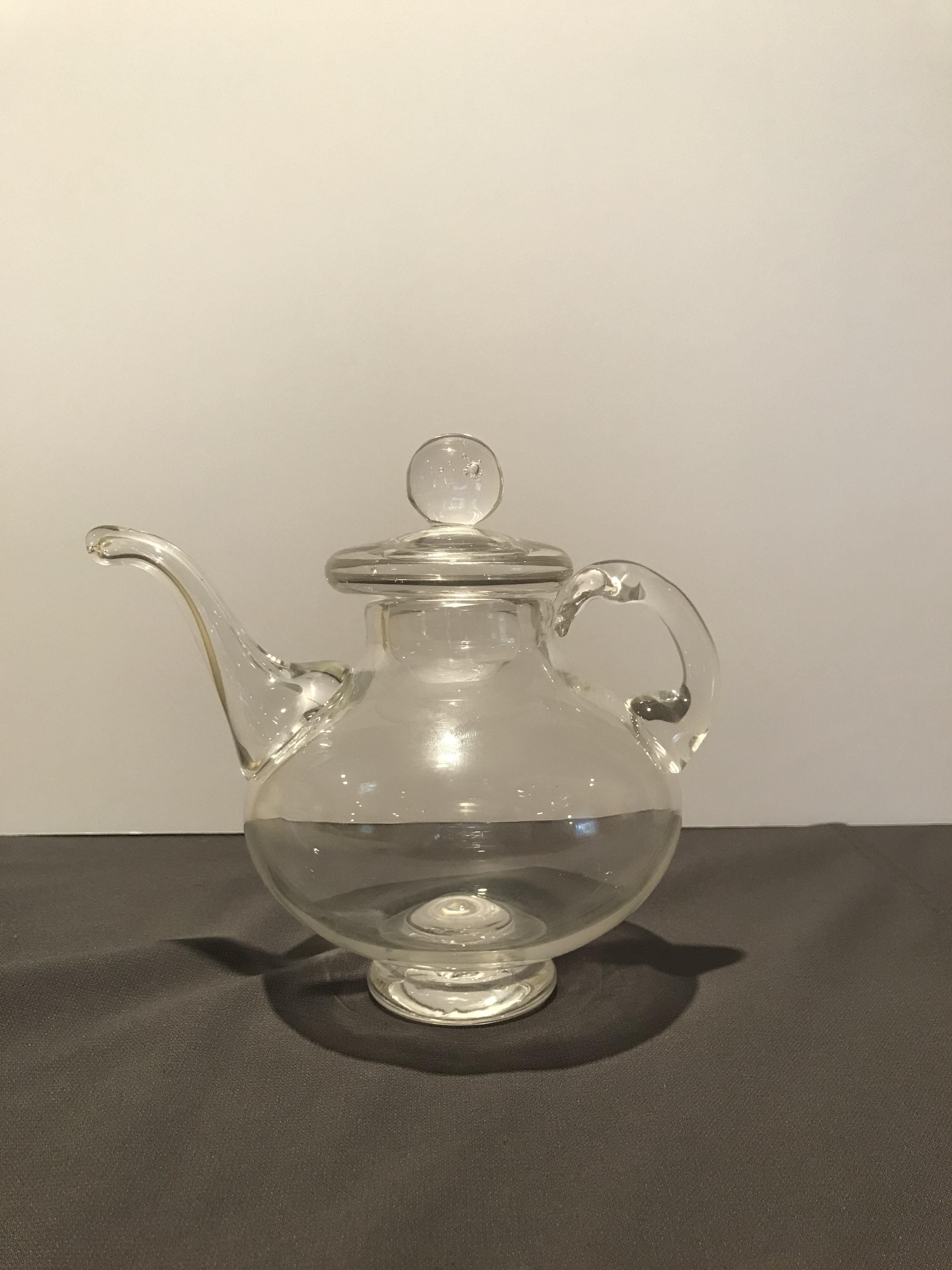 Finally got around to making a lid for my teapot r/glassblowing