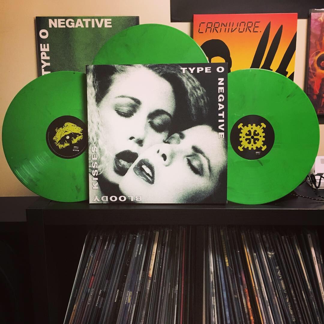 Type O Negative Bloody Kisses 2018 3LP Reissue. I’m impressed with