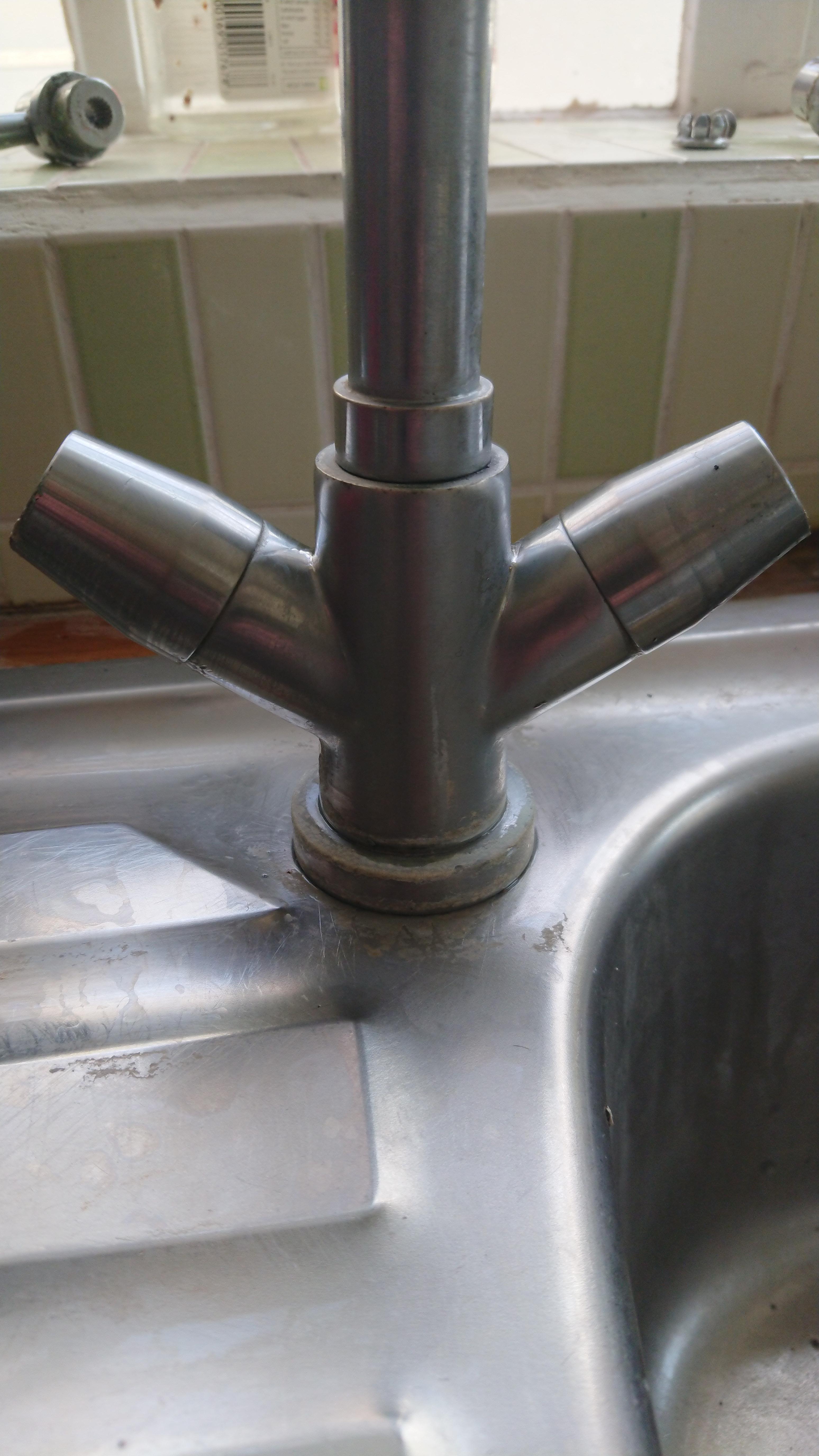 How to get to washer in seized tap, tips? I have tried limescale