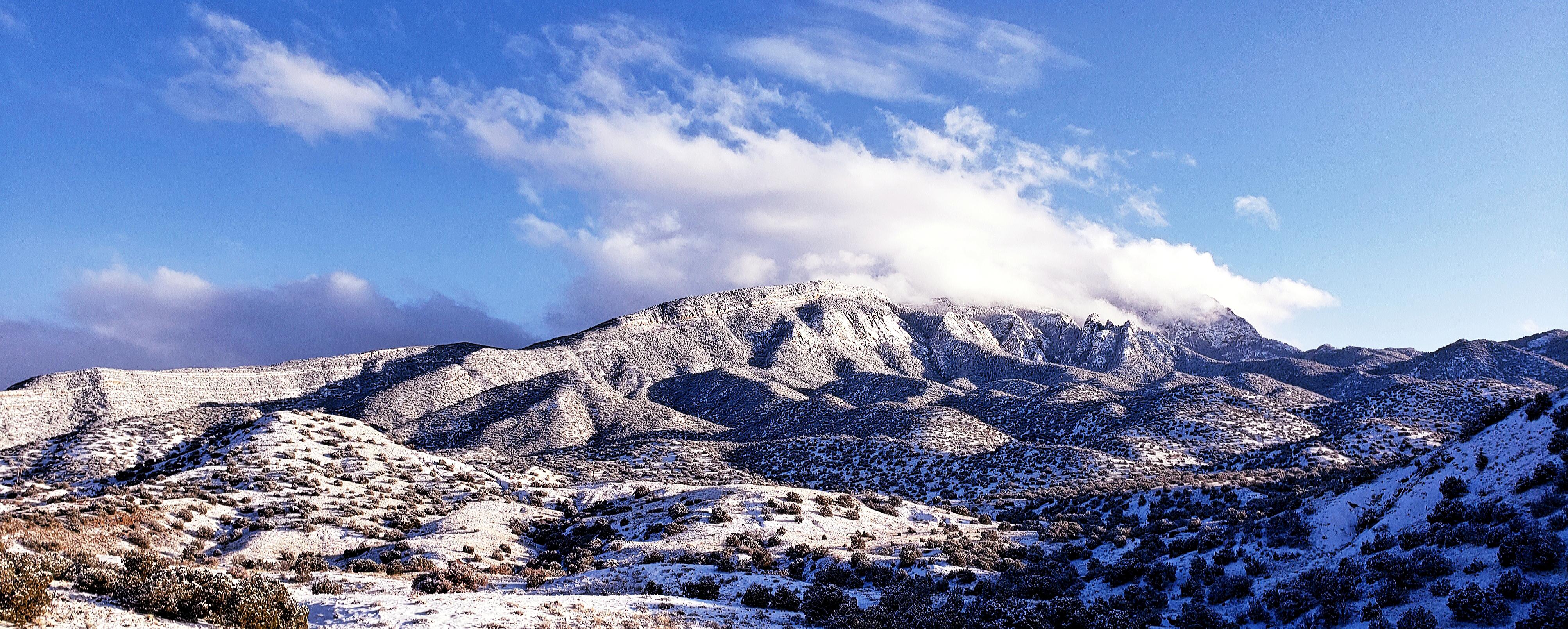 63° on Monday, then snowstorm on Tuesday! Ahhhh, New Mexico weather