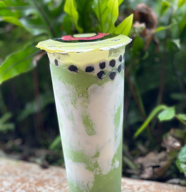Green tea boba with cream cheese wall r/boba
