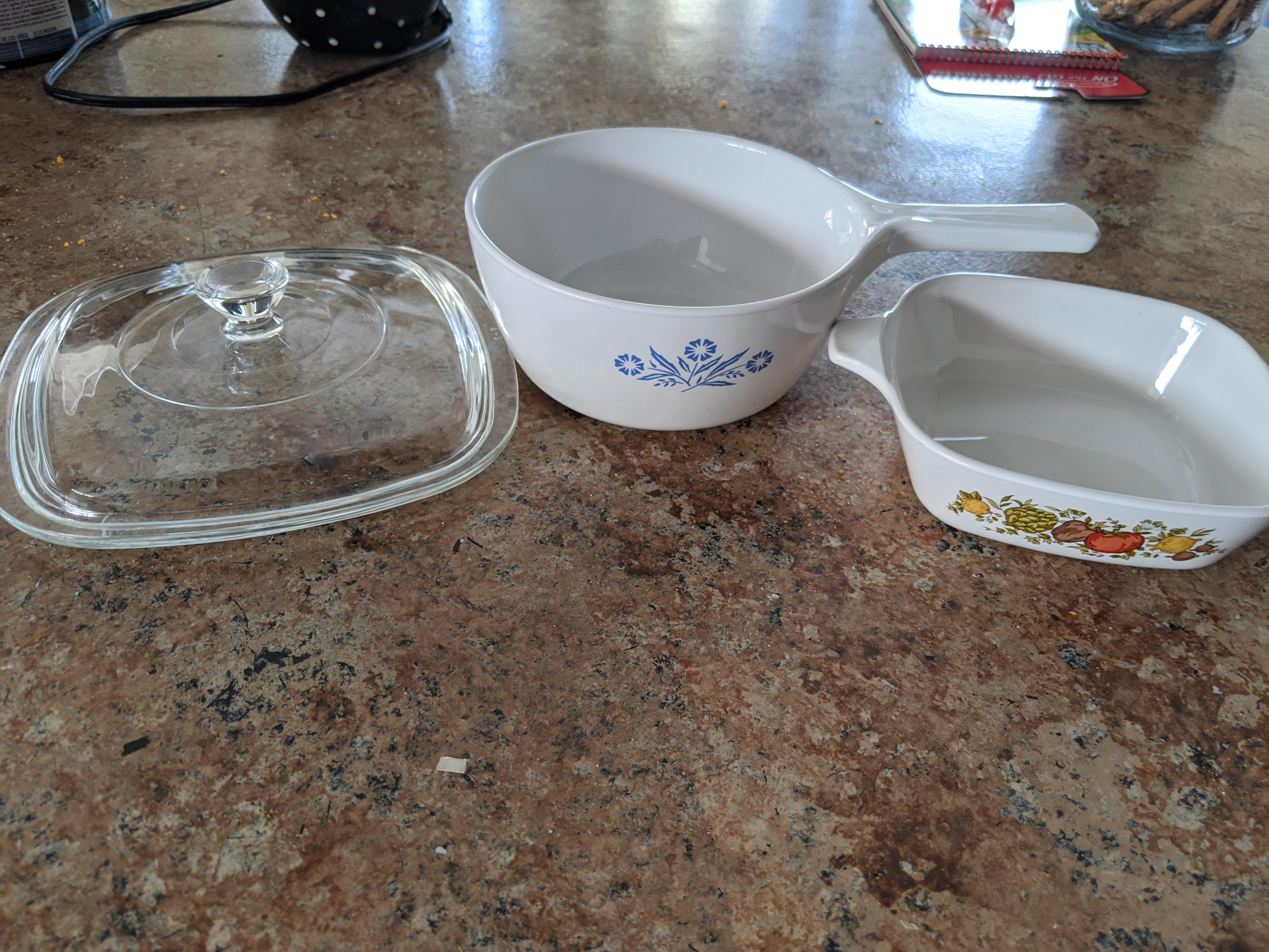 Two Corning Ware dishes and (hopefully) a Corning Ware lid! r/Pyrex_Love
