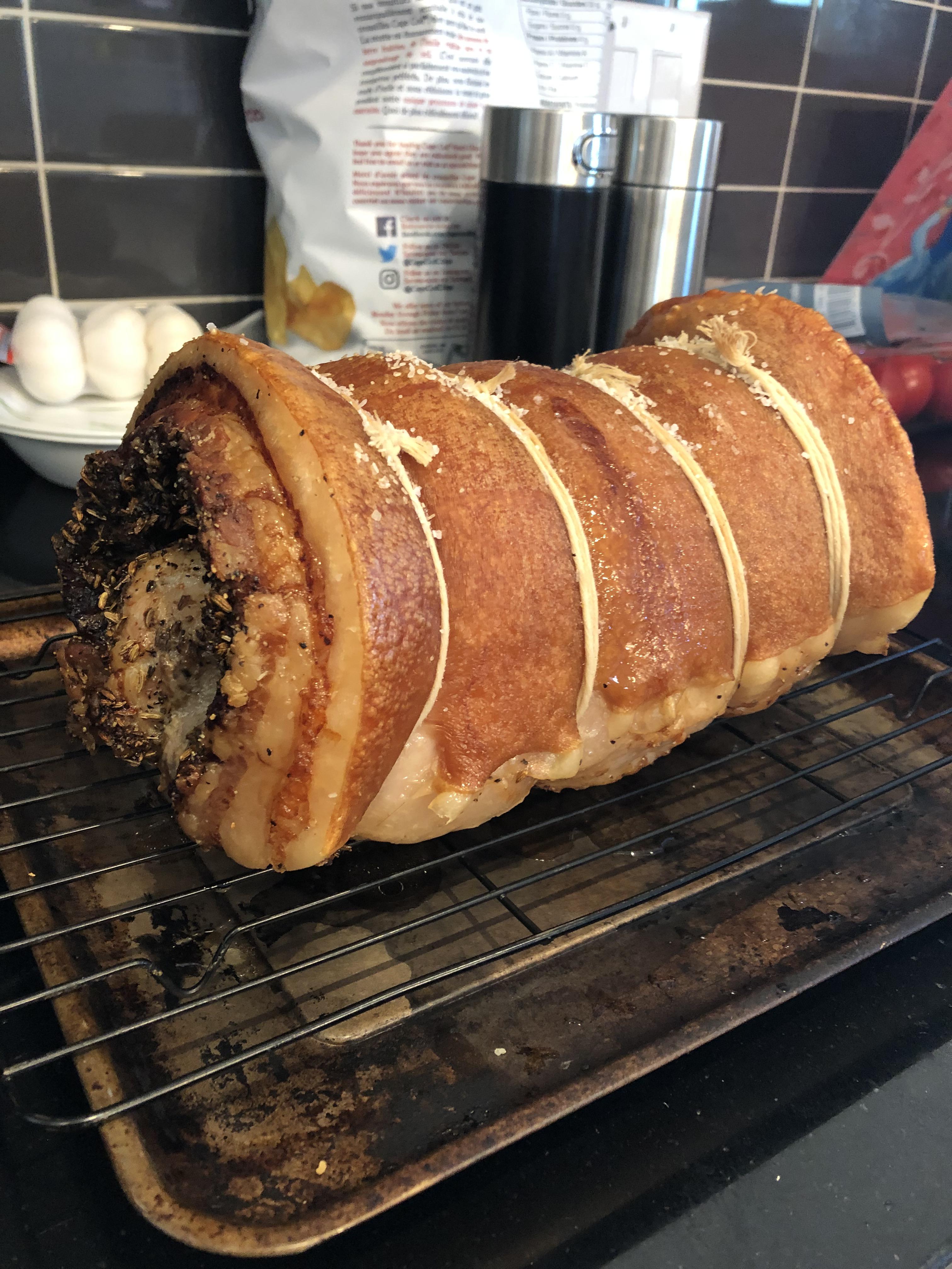 [Homemade]Porchetta. Stuffed pork loin roast with fennel, sage