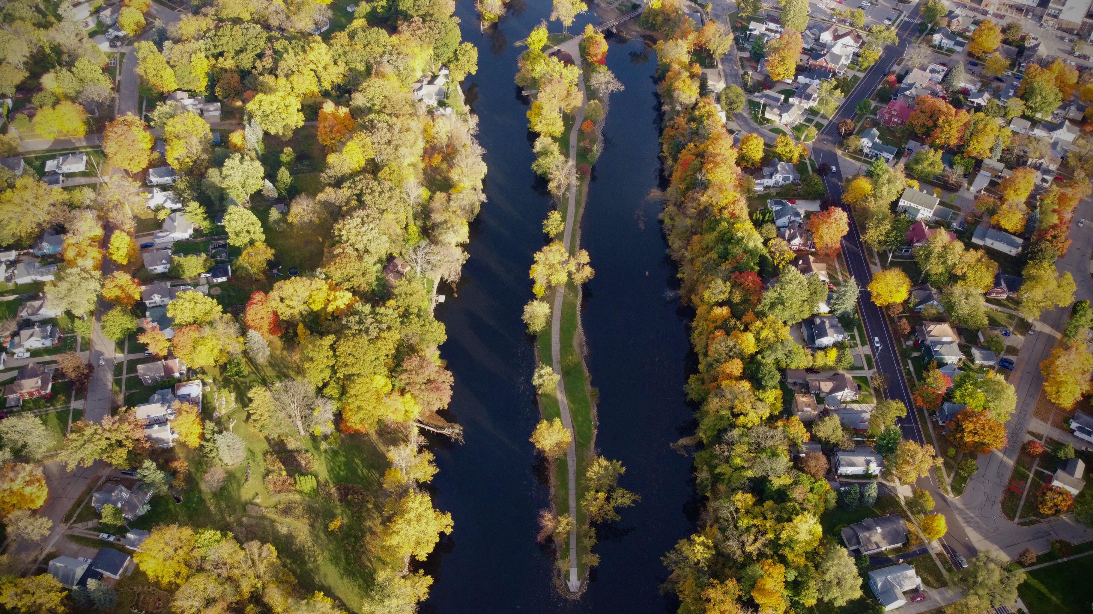 Island Park, Grand Ledge🍁 r/Michigan
