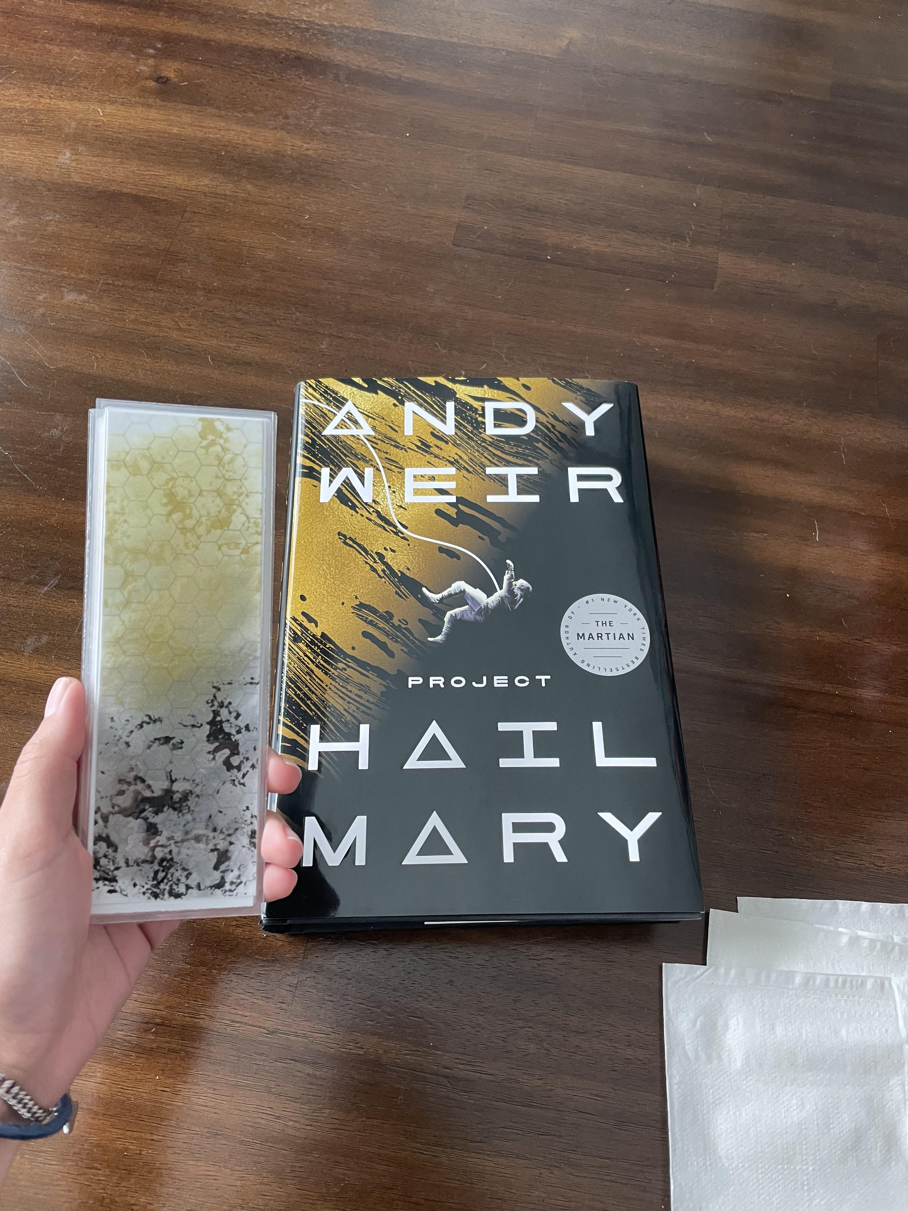 Loved Project Hail Mary so much that I made a bookmark for it r/52book