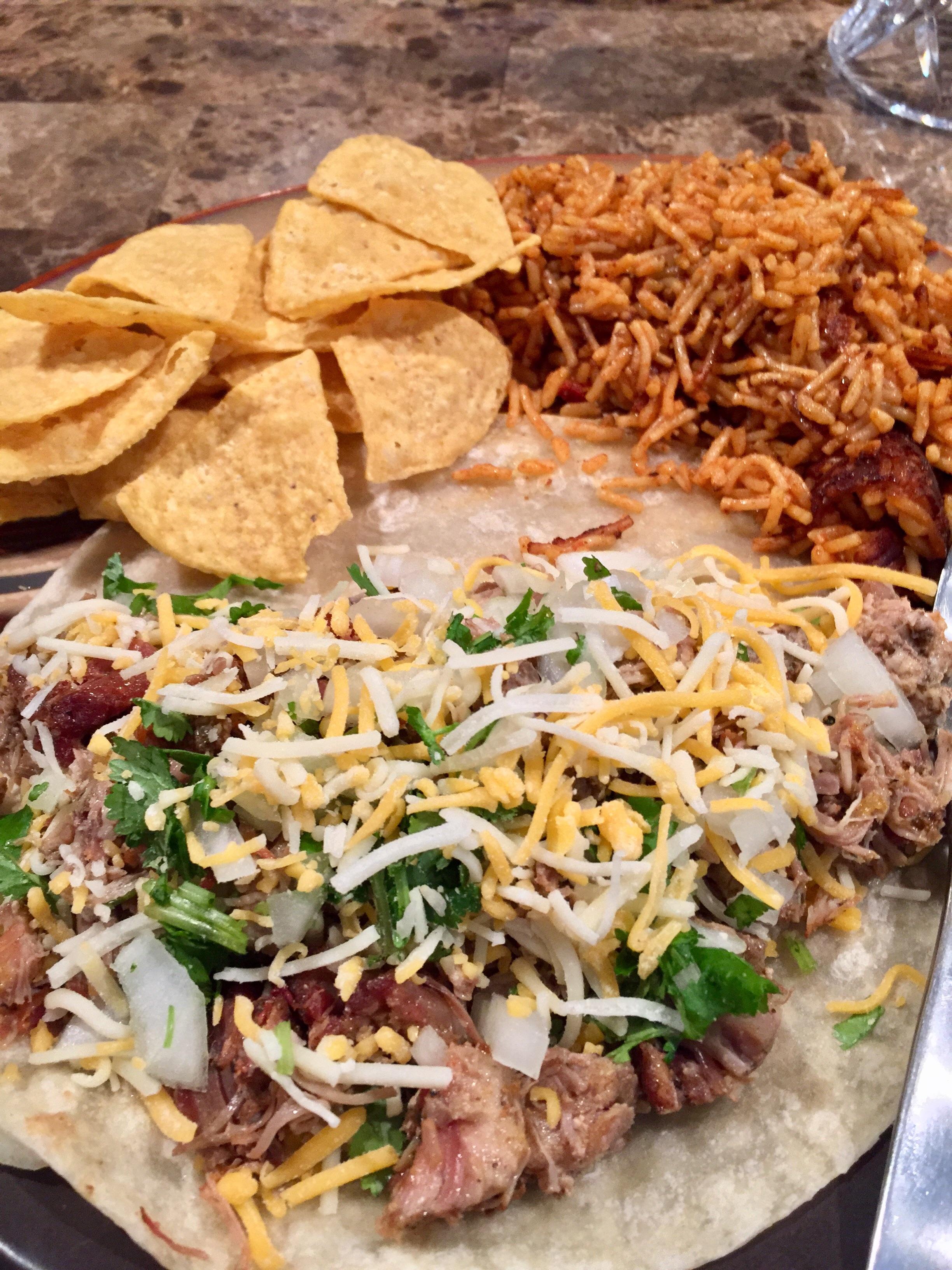 Pressure cooked pork carnitas tacos. r/FoodPorn