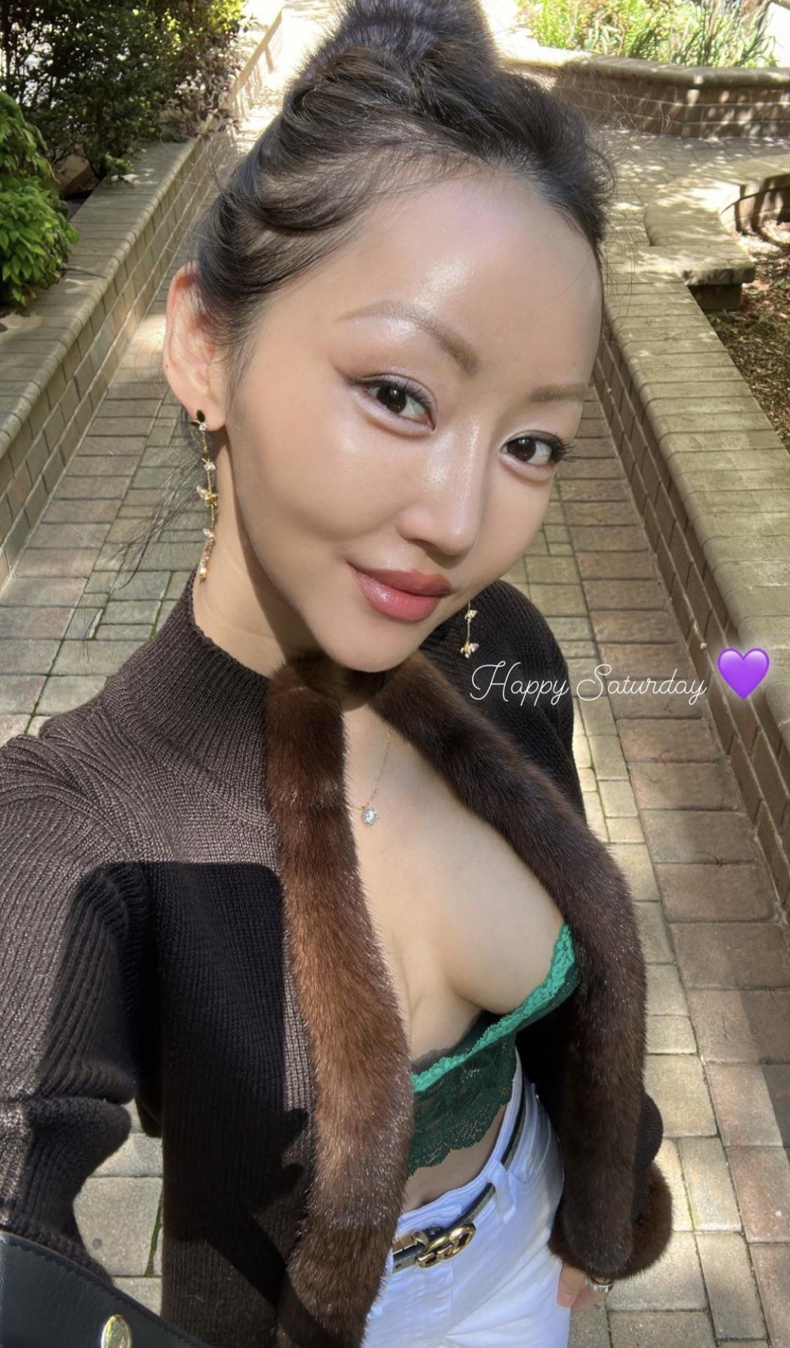 Yeonmi park 🥵 - Sexy
