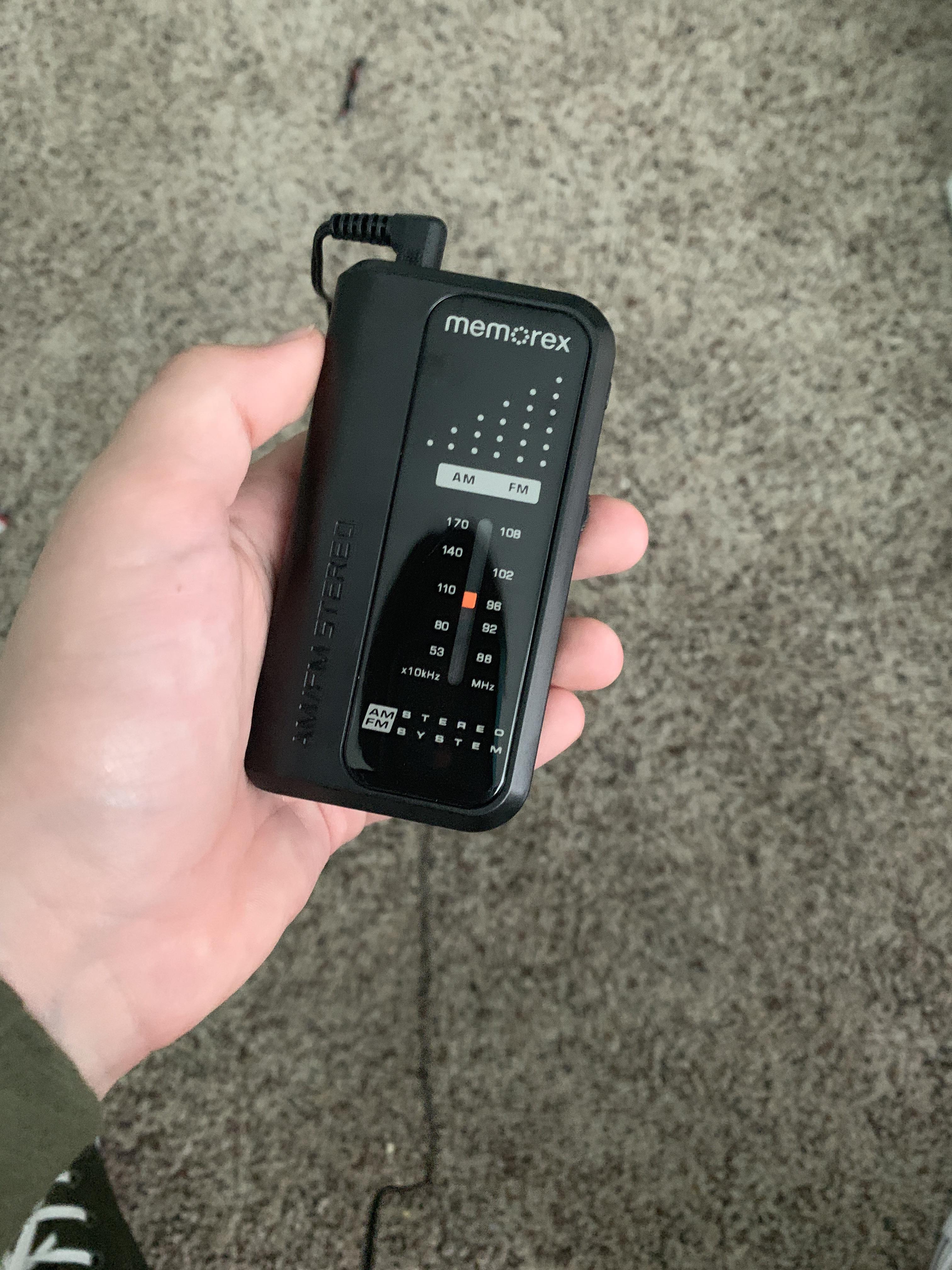 This little AM/FM radio I bought r/mildlyinteresting