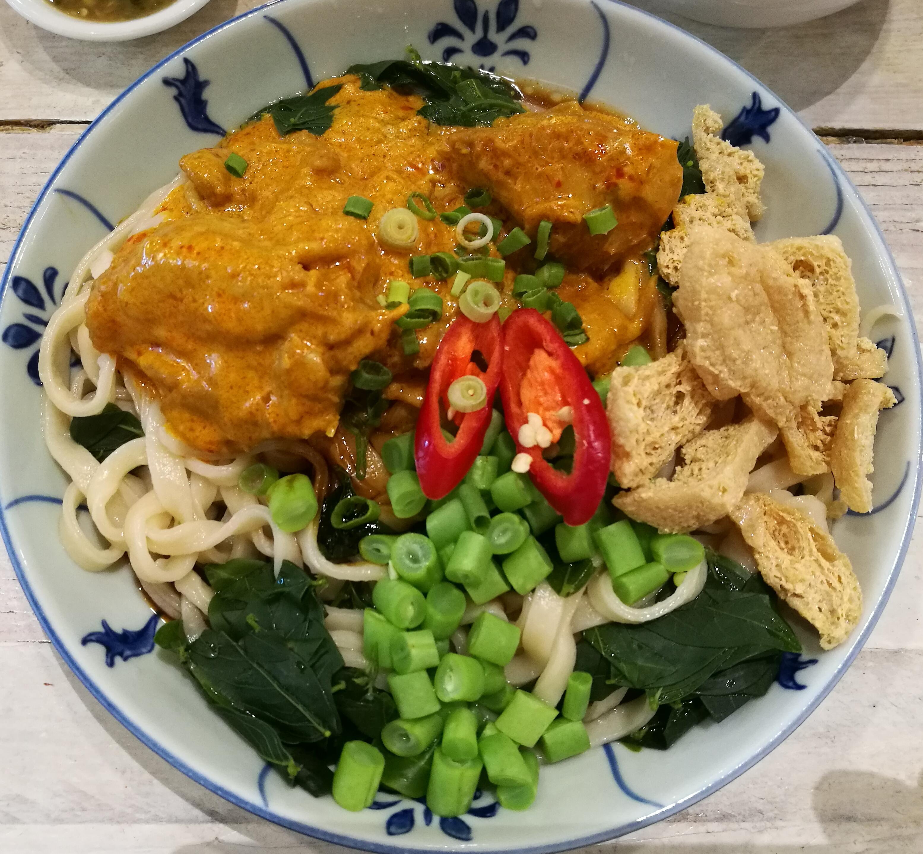 Dried curry chicken noodles r/tonightsdinner